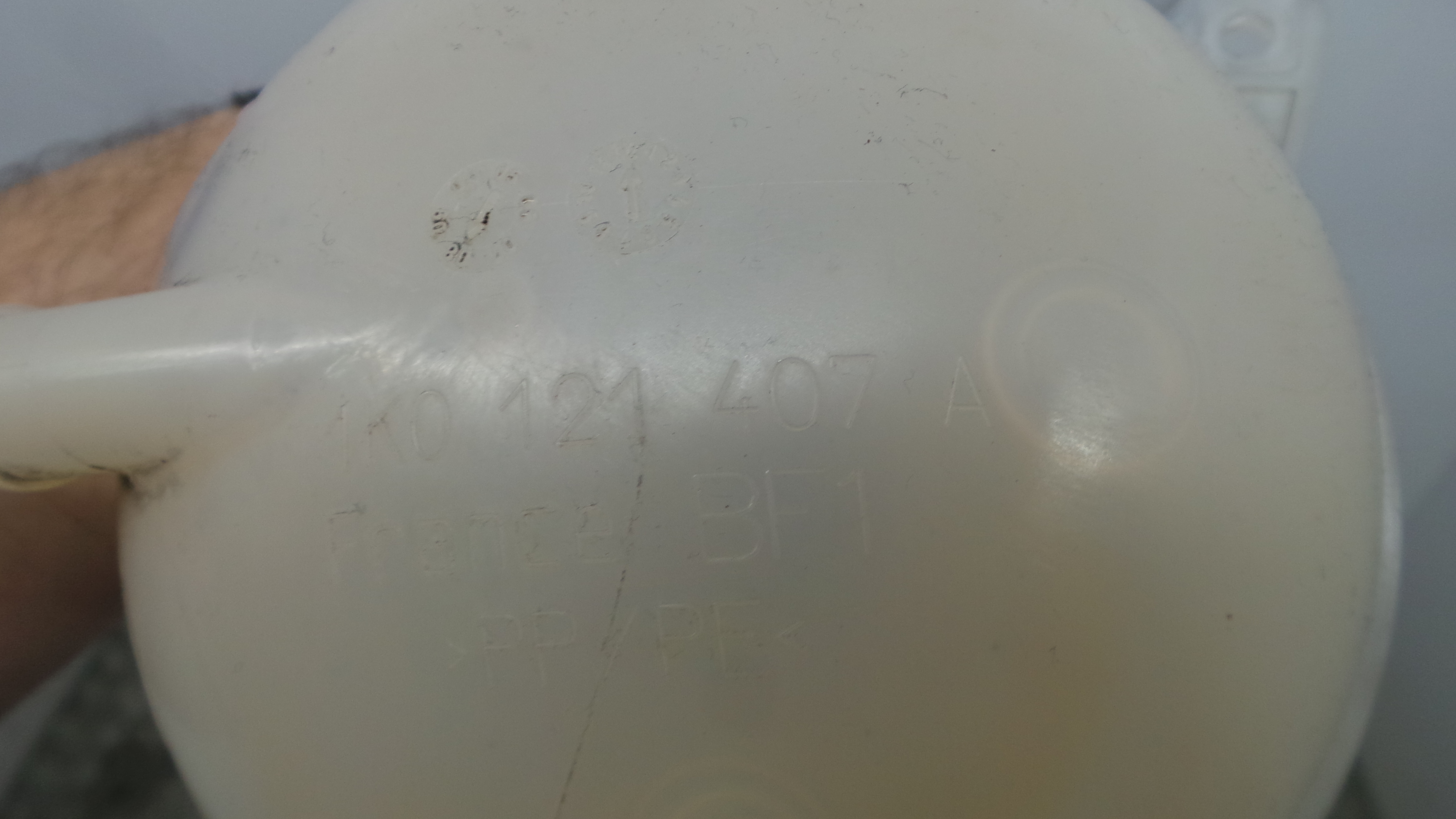 Depósito Água Radiador / Vazo de Expansao 1K0121407A - VW PASSAT B6 (3C2)-36206604