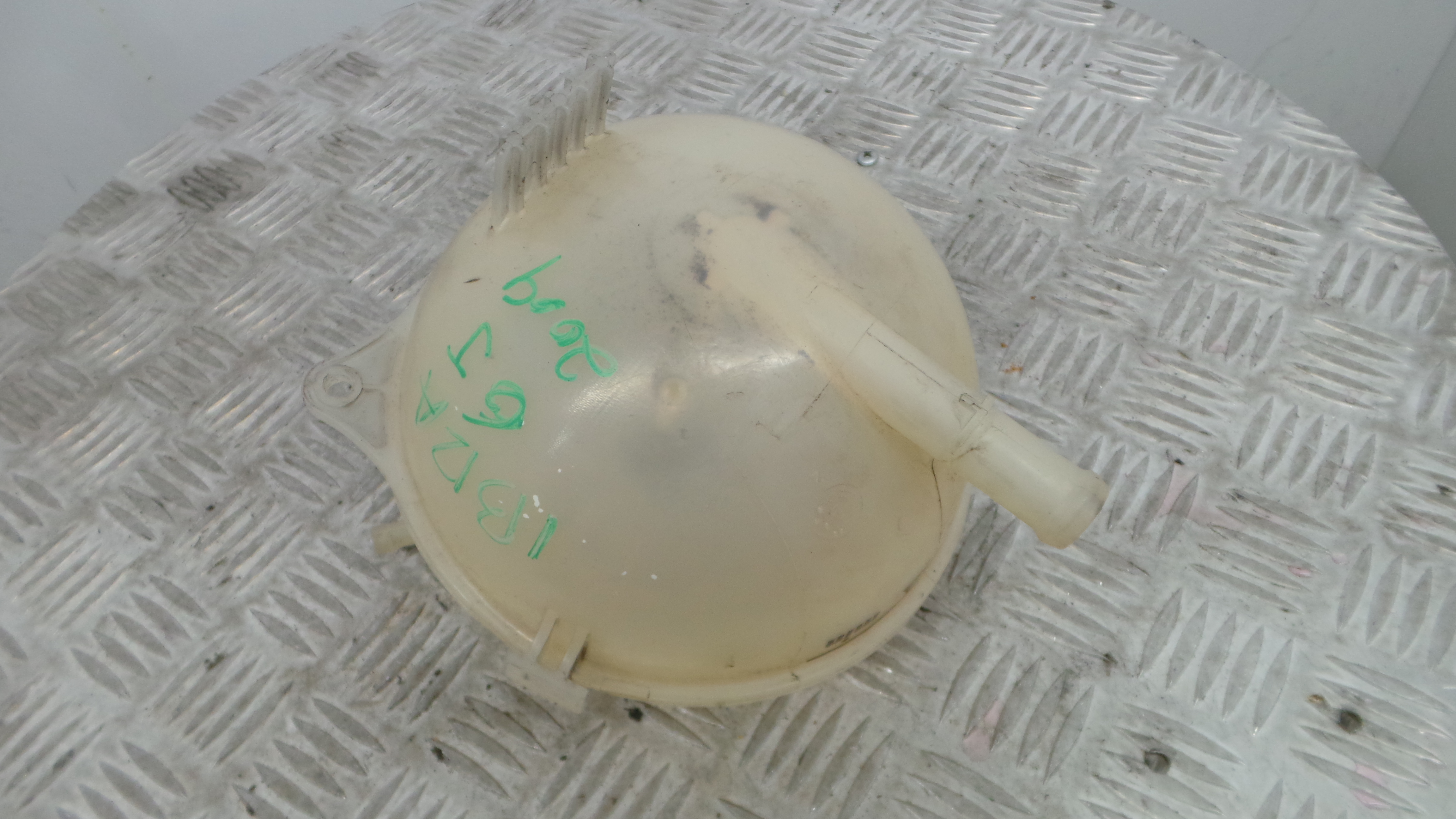 Depósito Água Radiador / Vazo de Expansao 6Q0121407B - SEAT IBIZA IV (6J5, 6P1), IBIZA Mk IV (6J5,-36206625