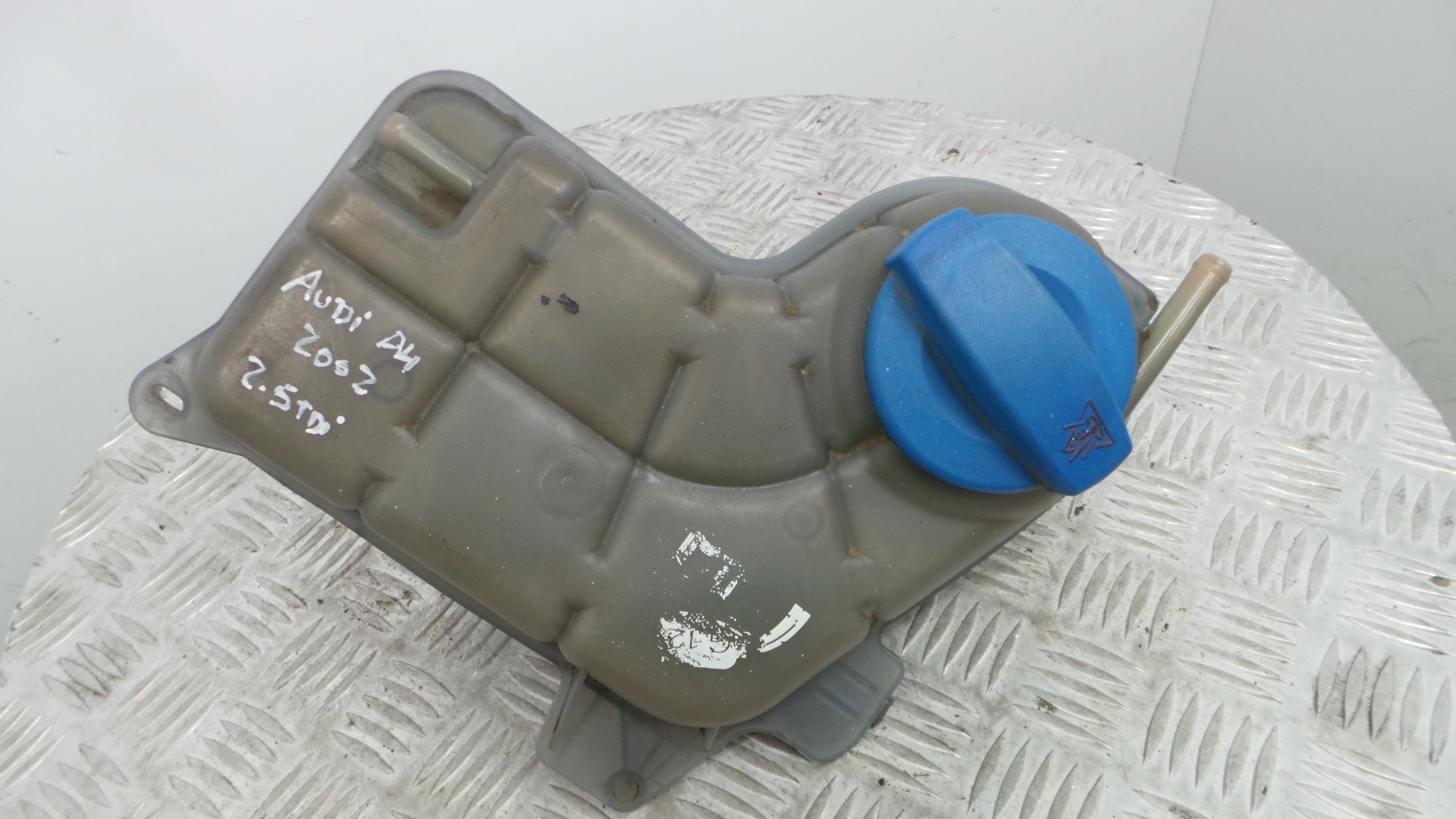 Depósito Água Radiador / Vazo de Expansao 8E0121403C - AUDI A4 B6 (8E2)-36206643