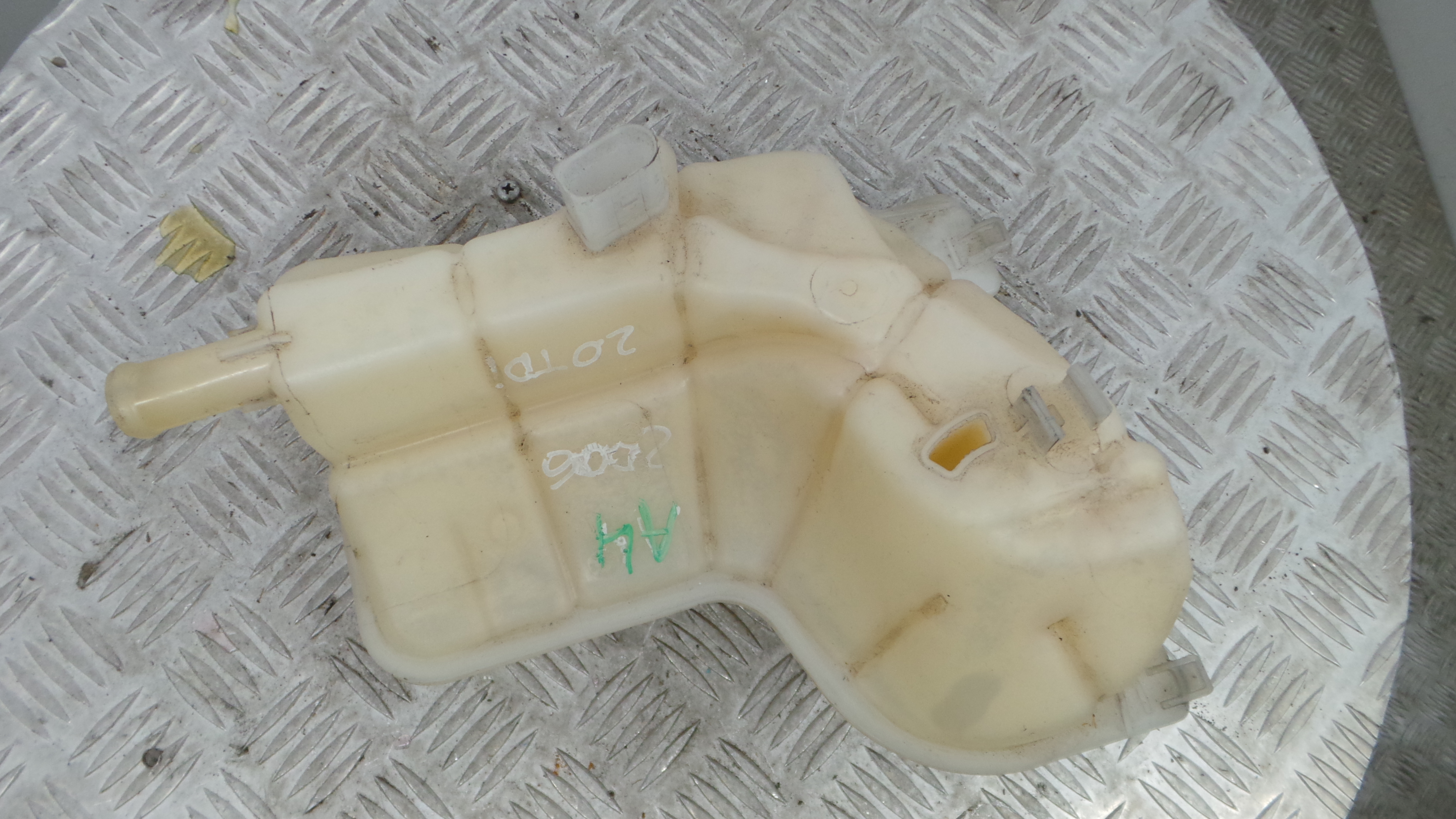 Depósito Água Radiador / Vazo de Expansao 8E0121403 - AUDI A4 B7 (8EC)-36206652