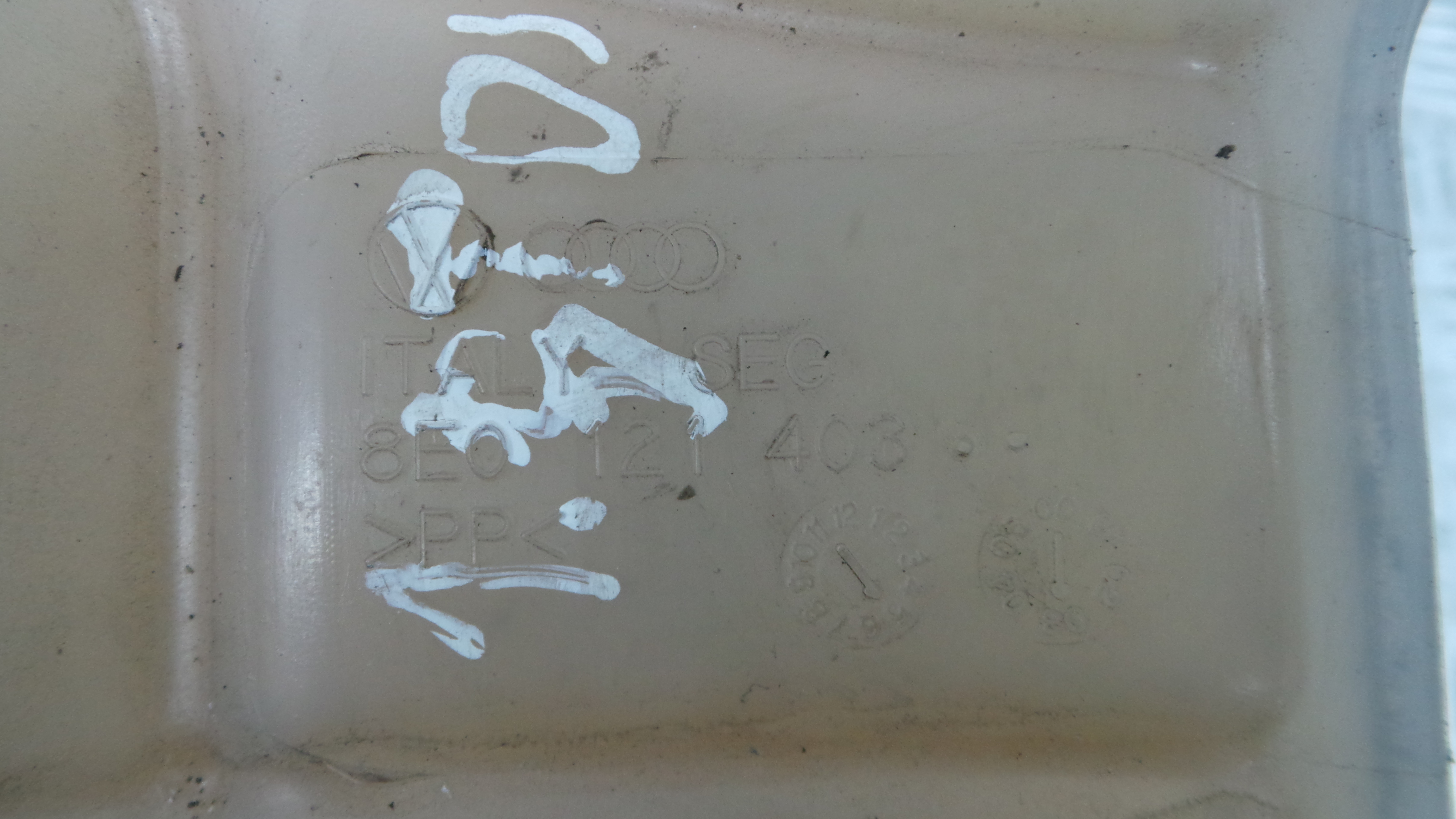 Depósito Água Radiador / Vazo de Expansao 8E0121403 - AUDI A4 B6 (8E2)-36206655