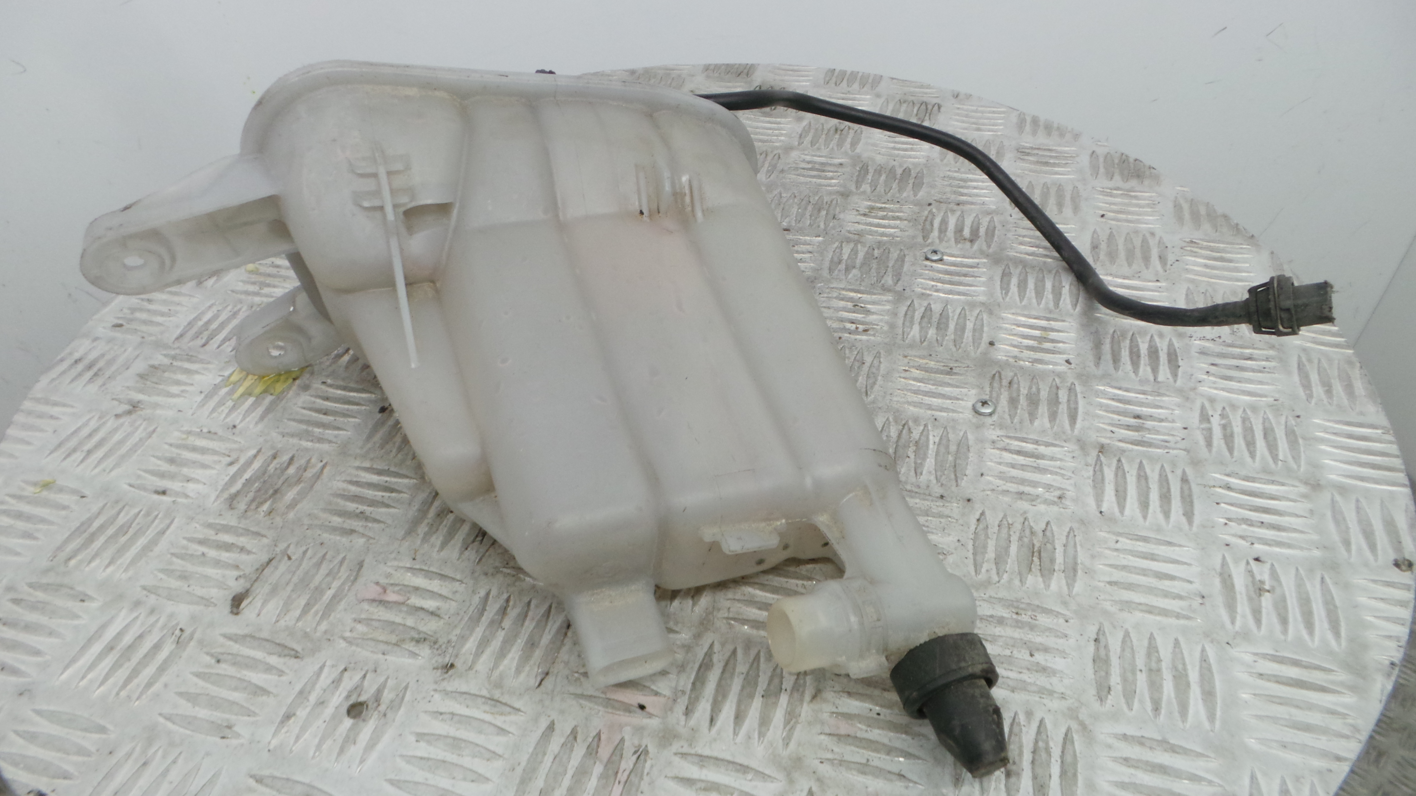 Depósito Água Radiador / Vazo de Expansao 8K0121403G - AUDI A4 B8 (8K2)-36206658