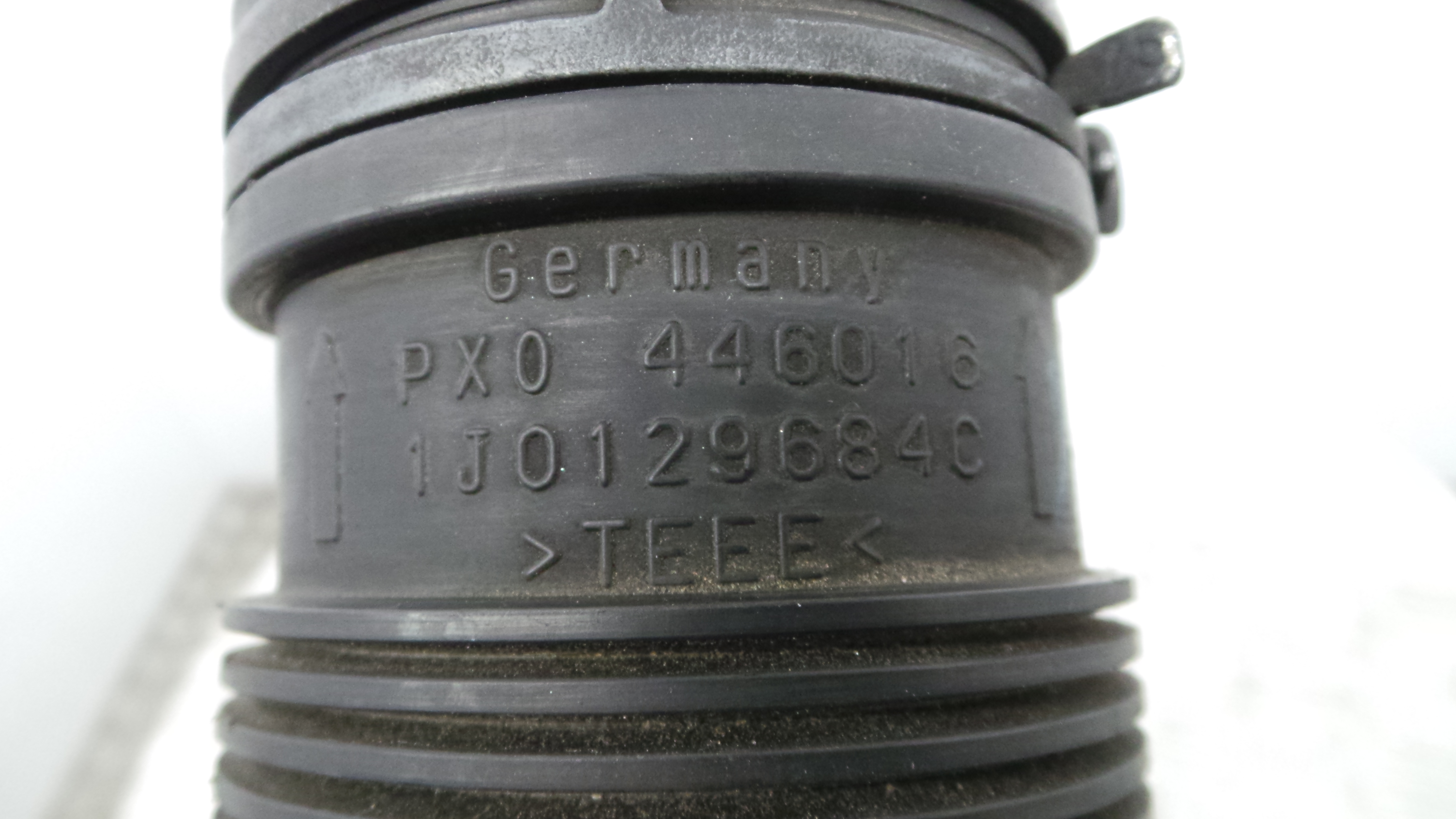 Tubo Caixa Filtro Ar 1J0129684C - AUDI A3 (8L1)-36207041