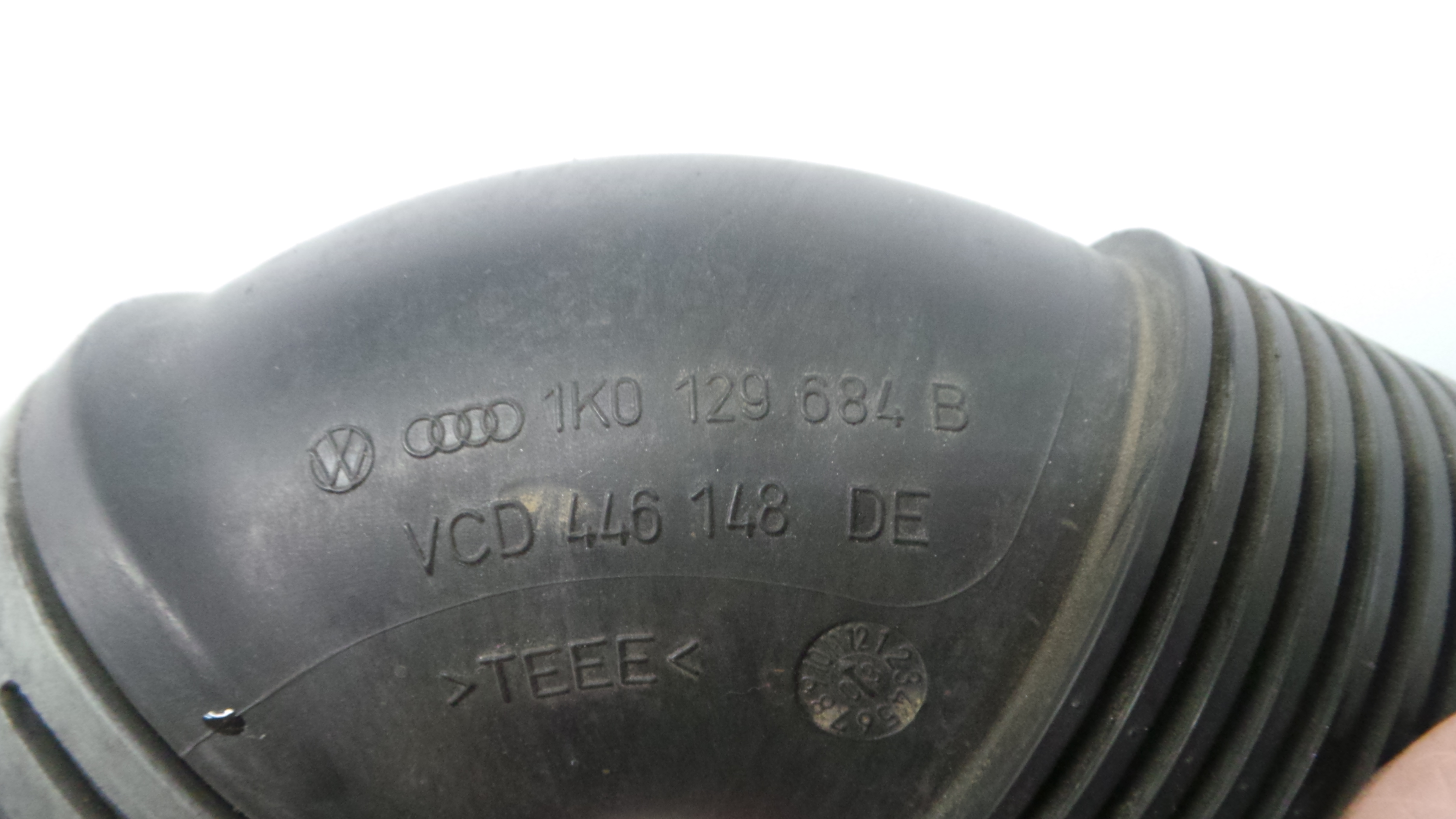 Tubo Caixa Filtro Ar 1K0129684B - AUDI A3 (8P1)-36207062