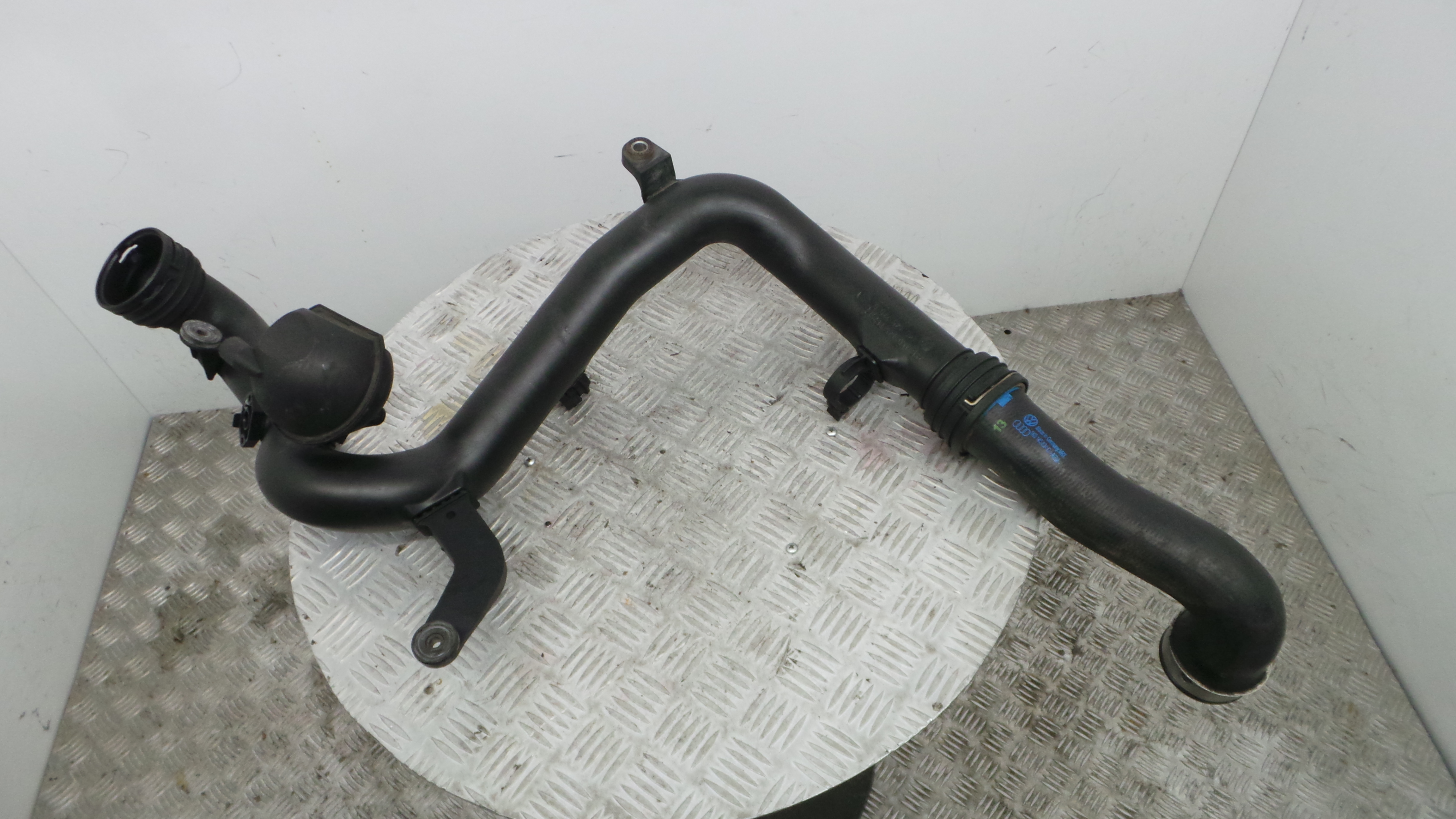 Tubo Intercooler 1K0145834G - VW GOLF V (1K1)-36207090