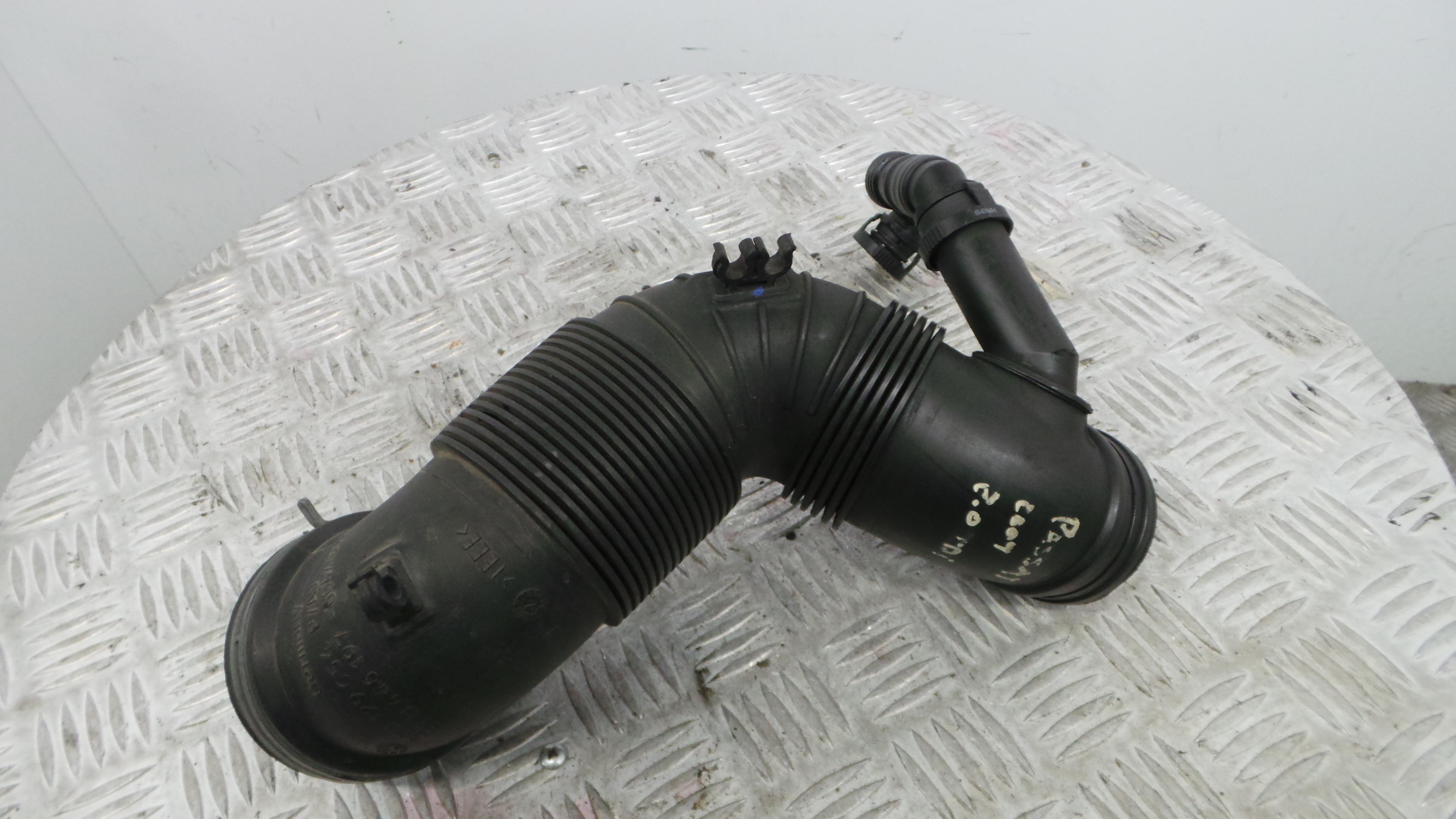 Tubo Intercooler 3C0129654P - VW PASSAT B6 (3C2)-36207095