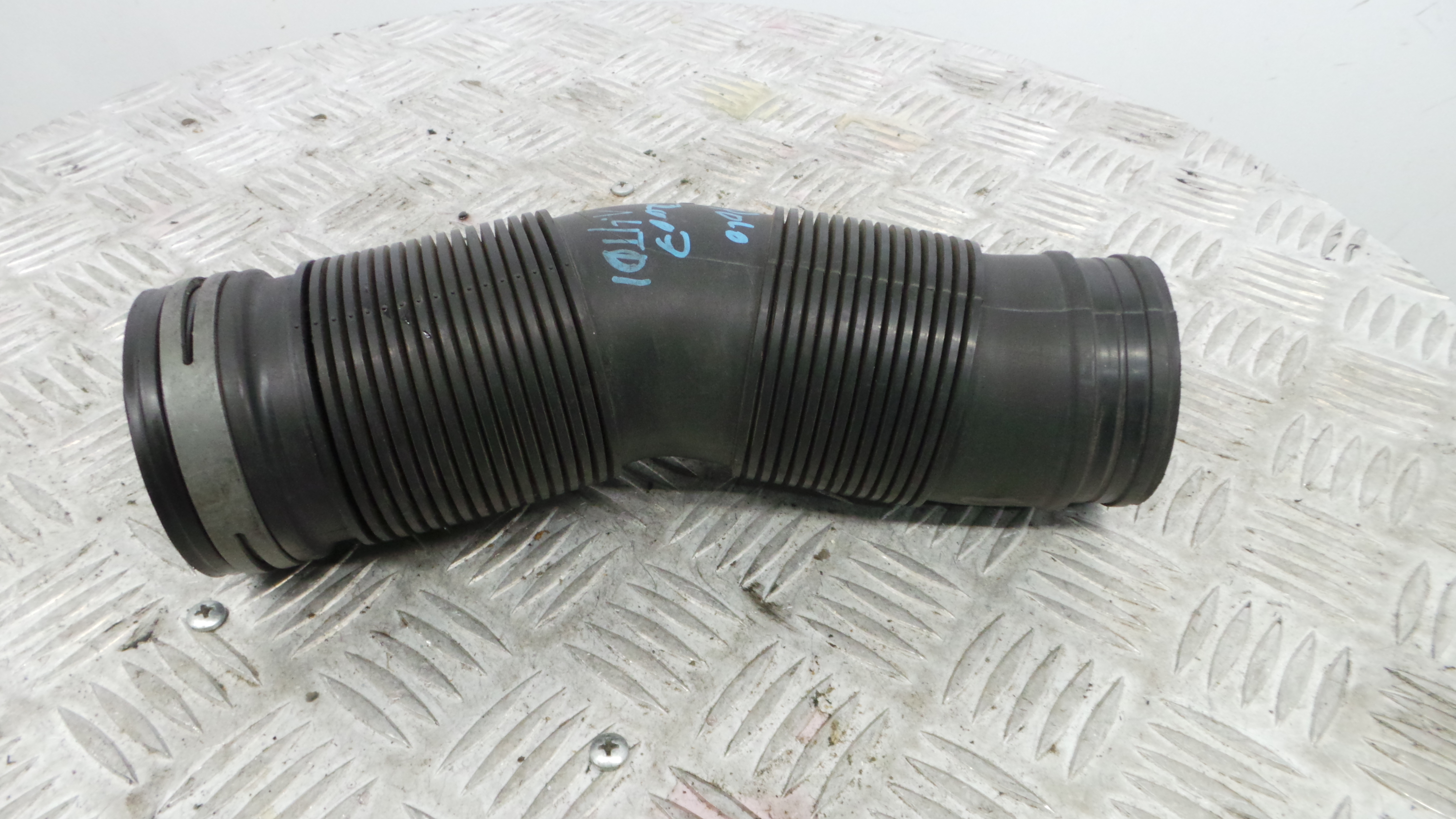 Tubo Caixa Filtro Ar 6Q0129684AB - VW POLO (9N_, 9A_)-36207098