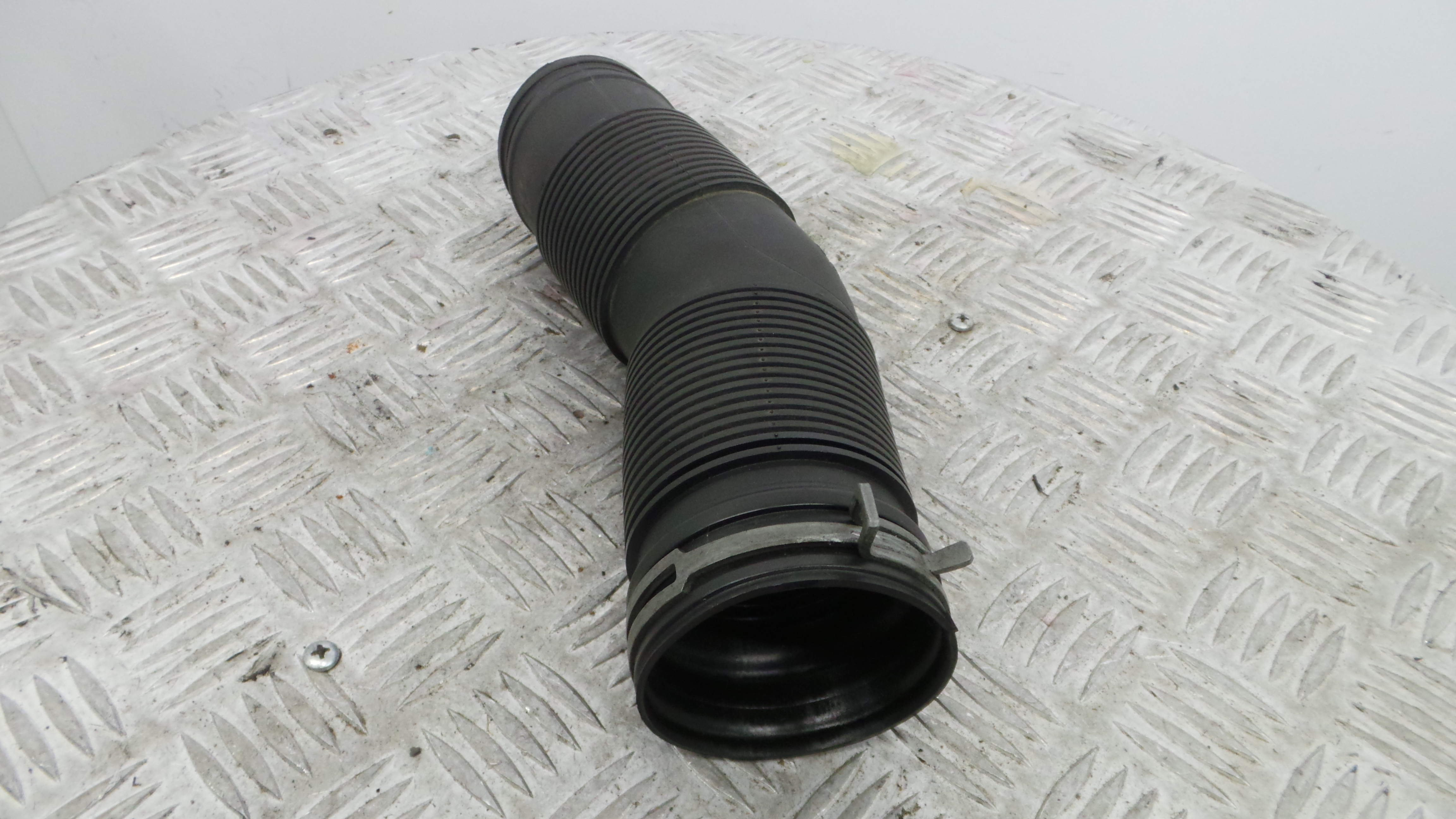 Tubo Caixa Filtro Ar 6Q0129684AB - VW POLO (9N_, 9A_)-36207098