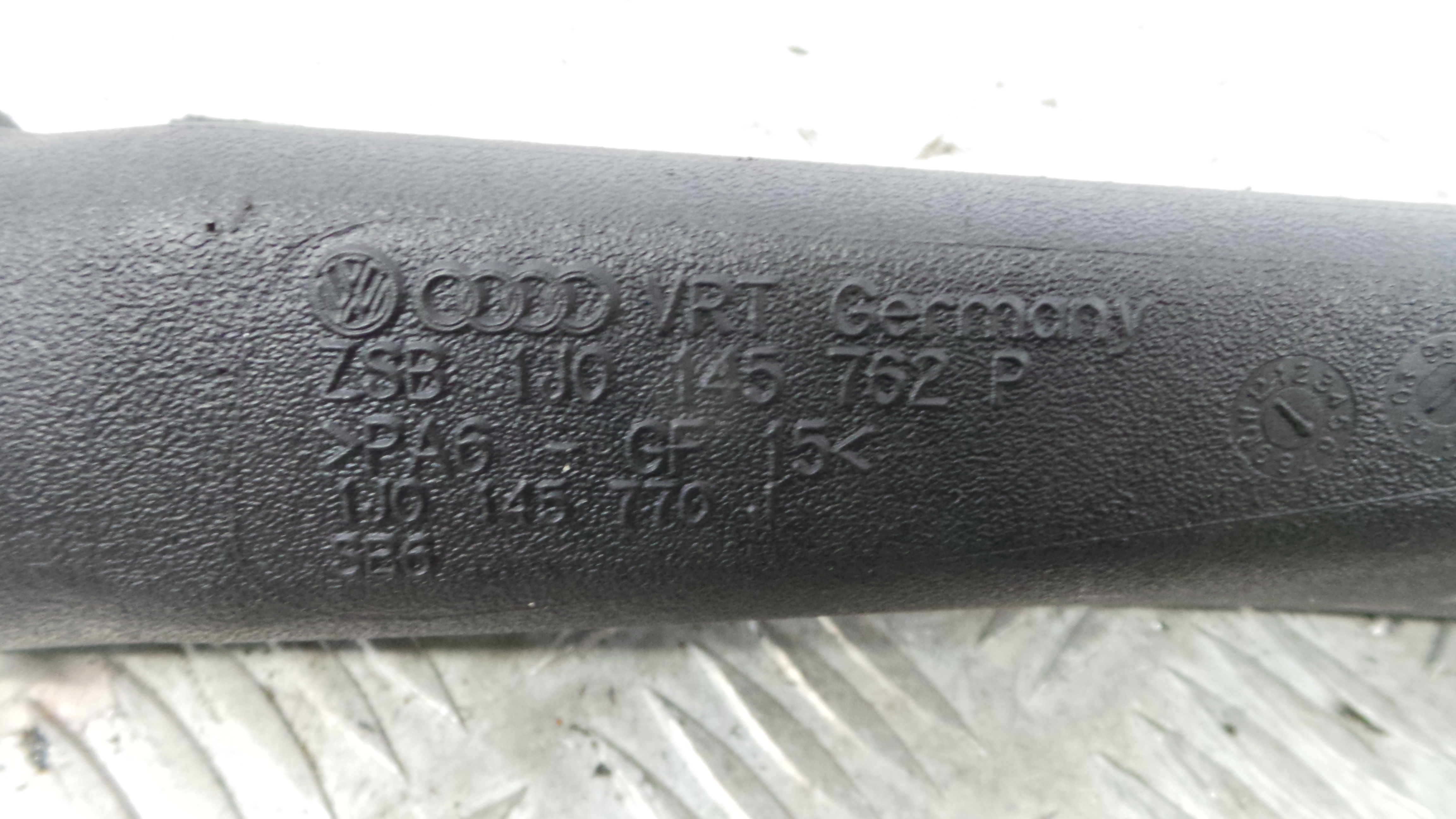 Tubo Intercooler 1J0145770J - VW GOLF IV (1J1), GOLF Mk IV (1J1)-36207124