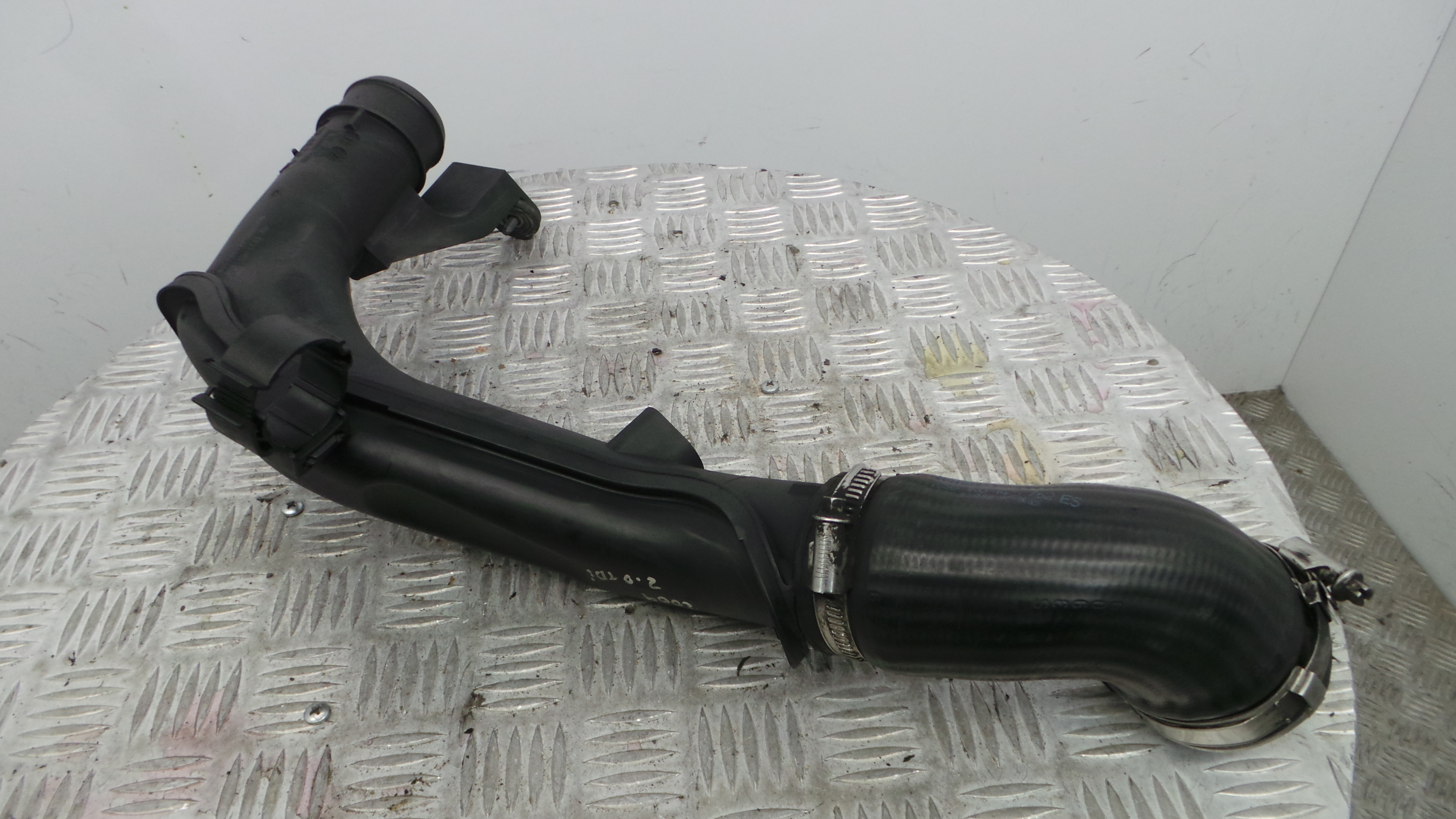 Tubo Intercooler 5N0145770A - VW PASSAT B6 (3C2)-36207176