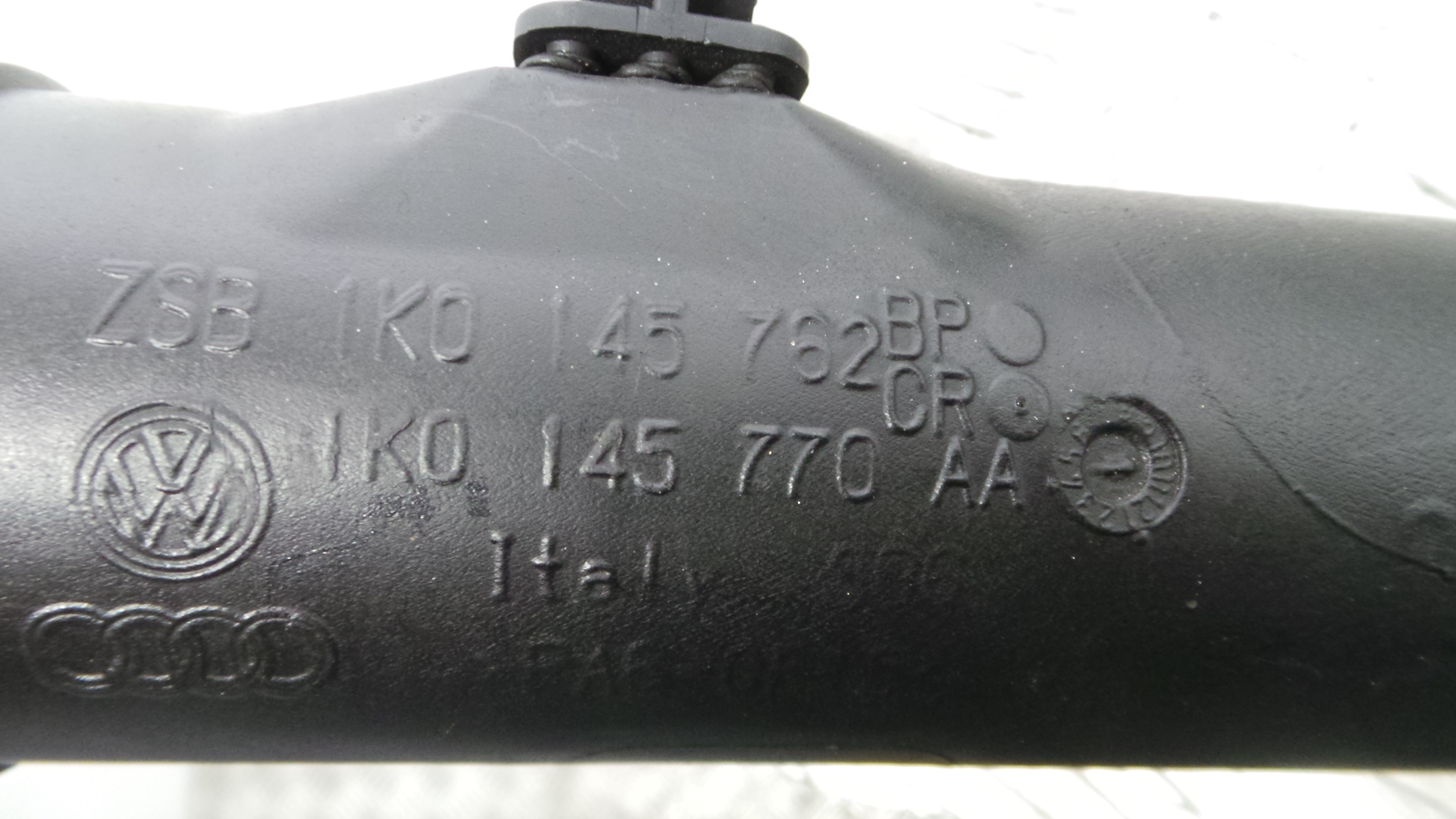 Tubo Intercooler 1K0145770AA - VW GOLF V (1K1)-36207190