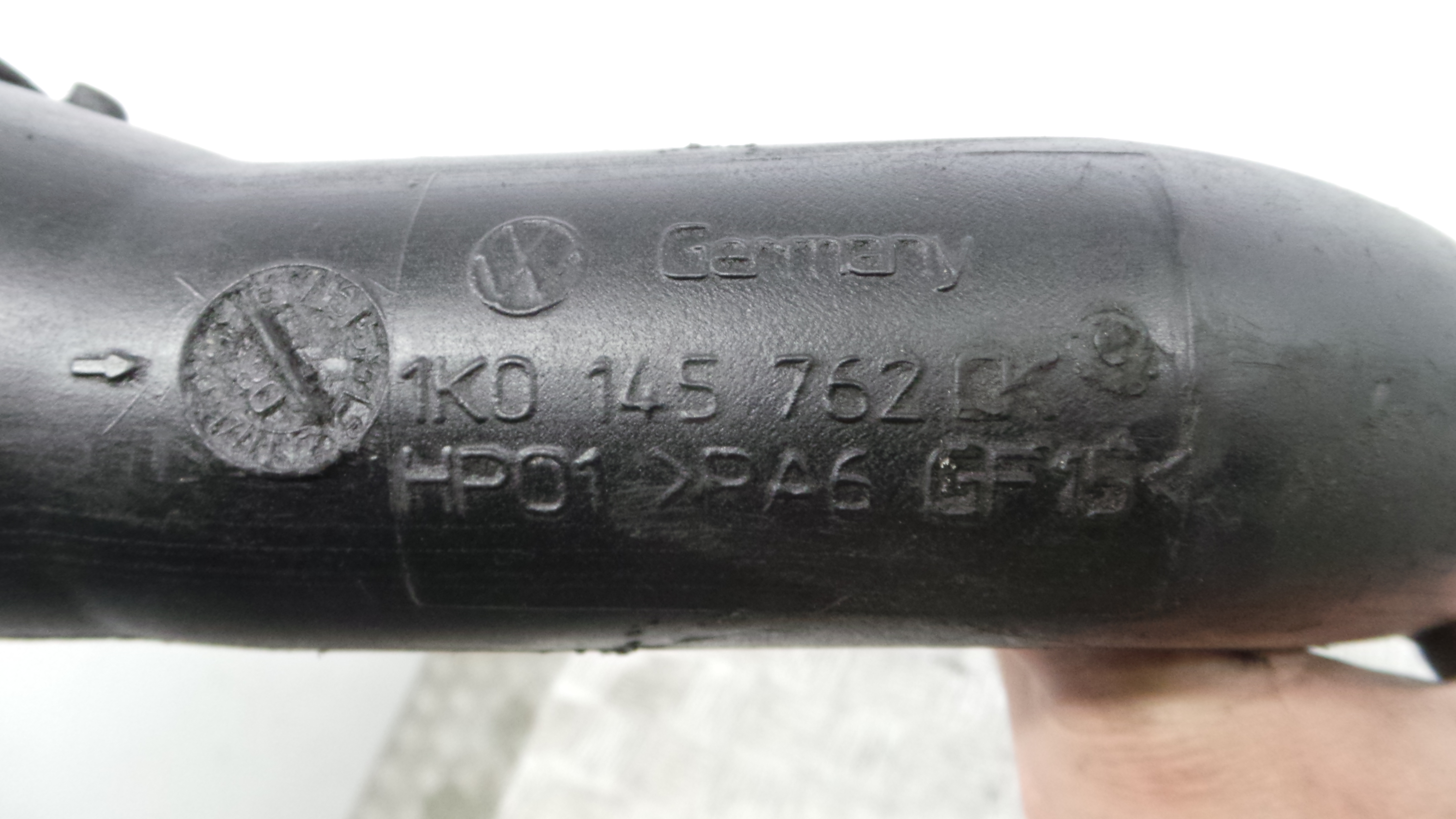 Tubo Intercooler 1K0145762 - VW GOLF V (1K1)-36207219