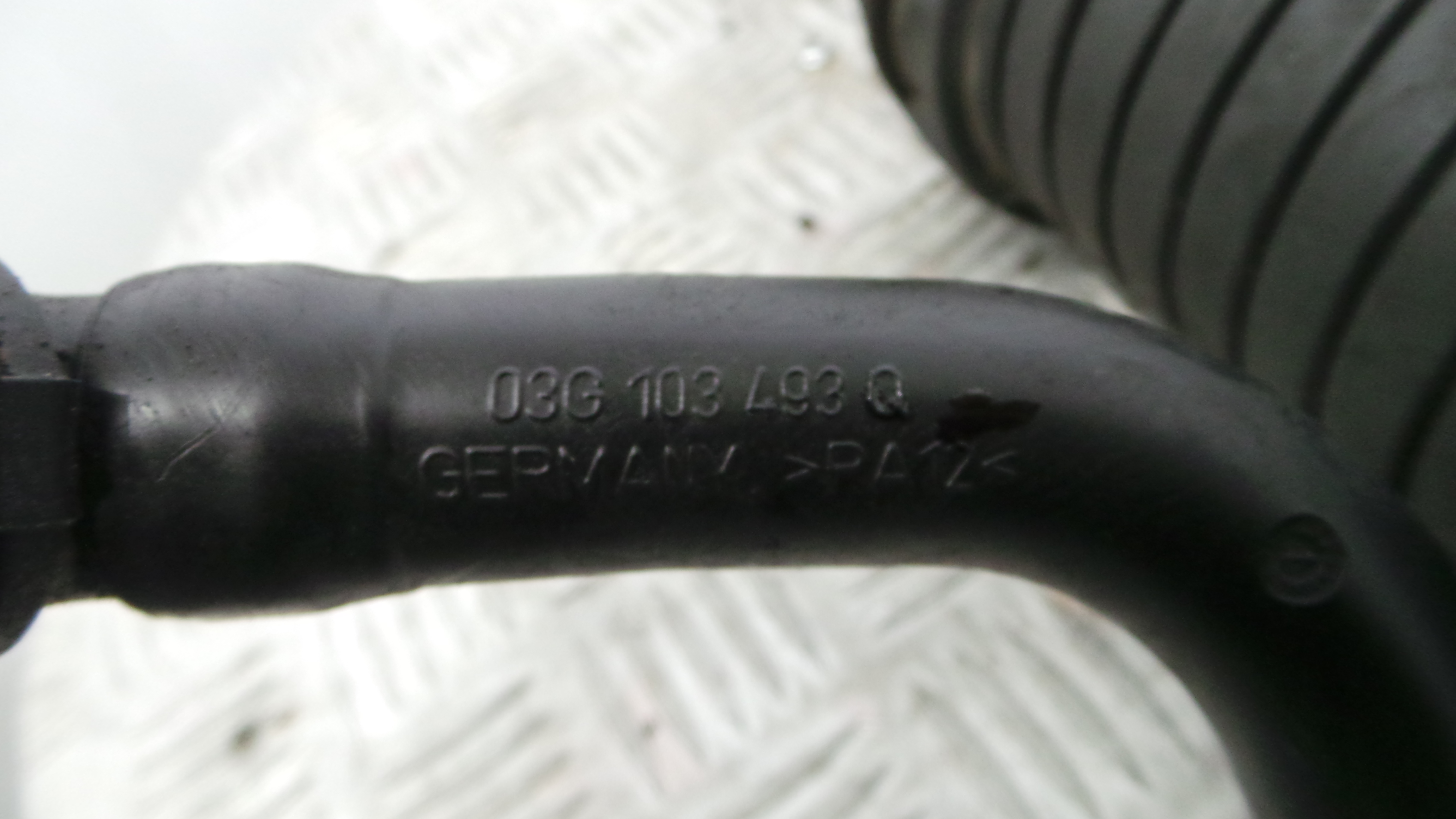 Tubo Intercooler 8E0129615J - AUDI A4 B7 (8EC)-36207232