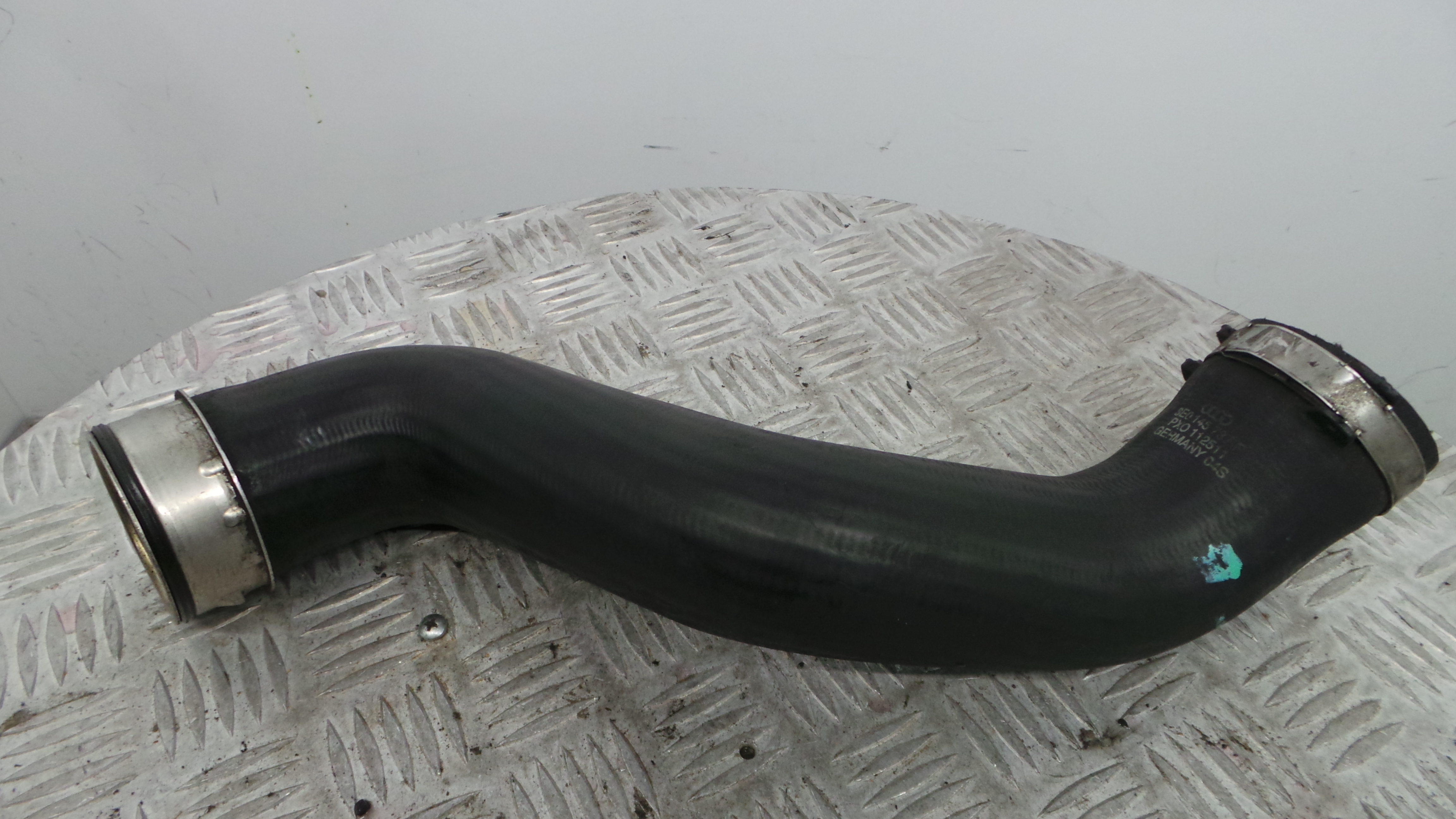 Tubo Intercooler 8E0145737F - AUDI A4 B7 (8EC)-36207236 Tubo Intercooler 8E0145737F - AUDI A4 B7 (8EC)-36207236