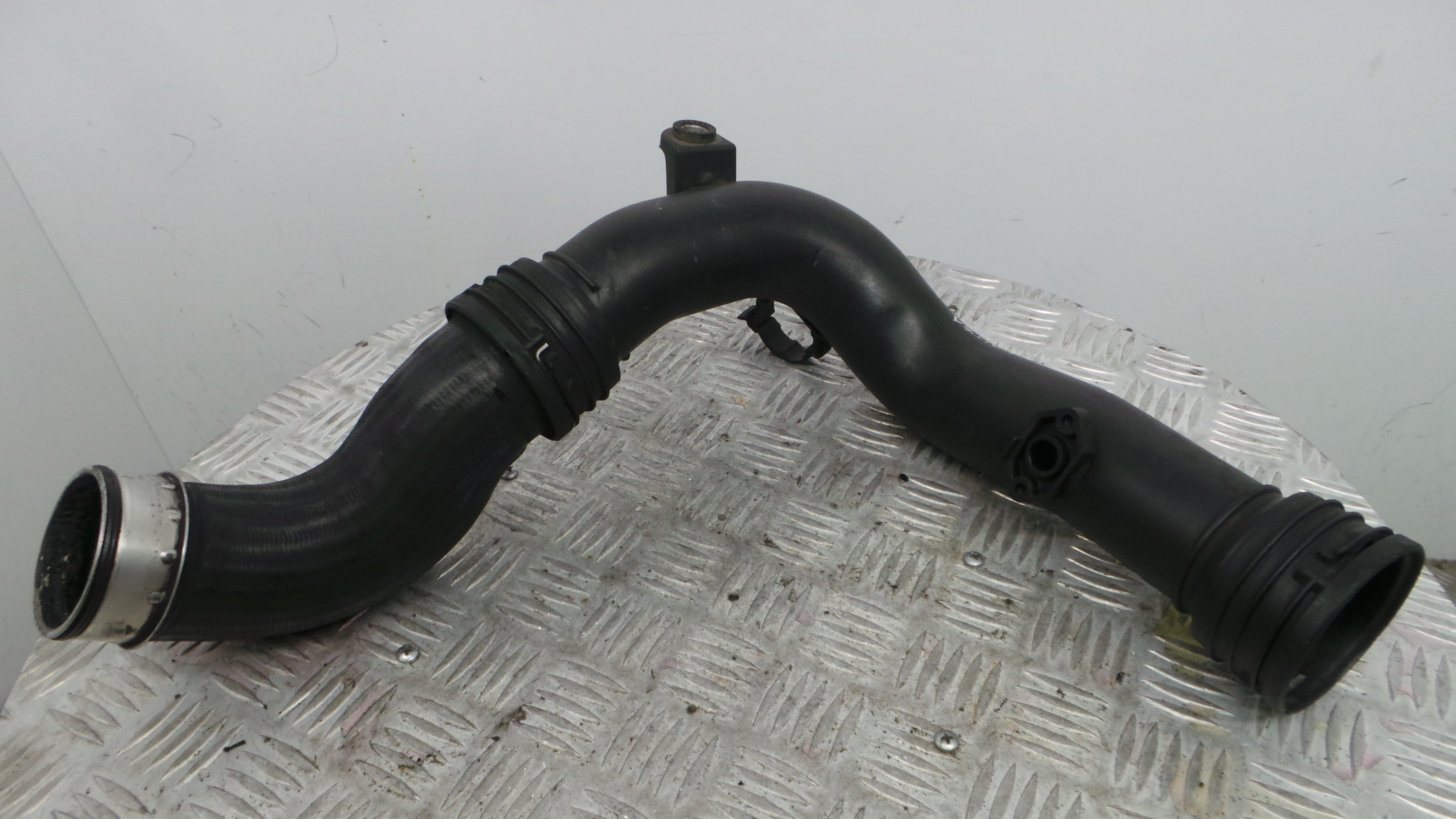 Tubo Intercooler 1K0145770D - SEAT ALTEA (5P1)-36207239