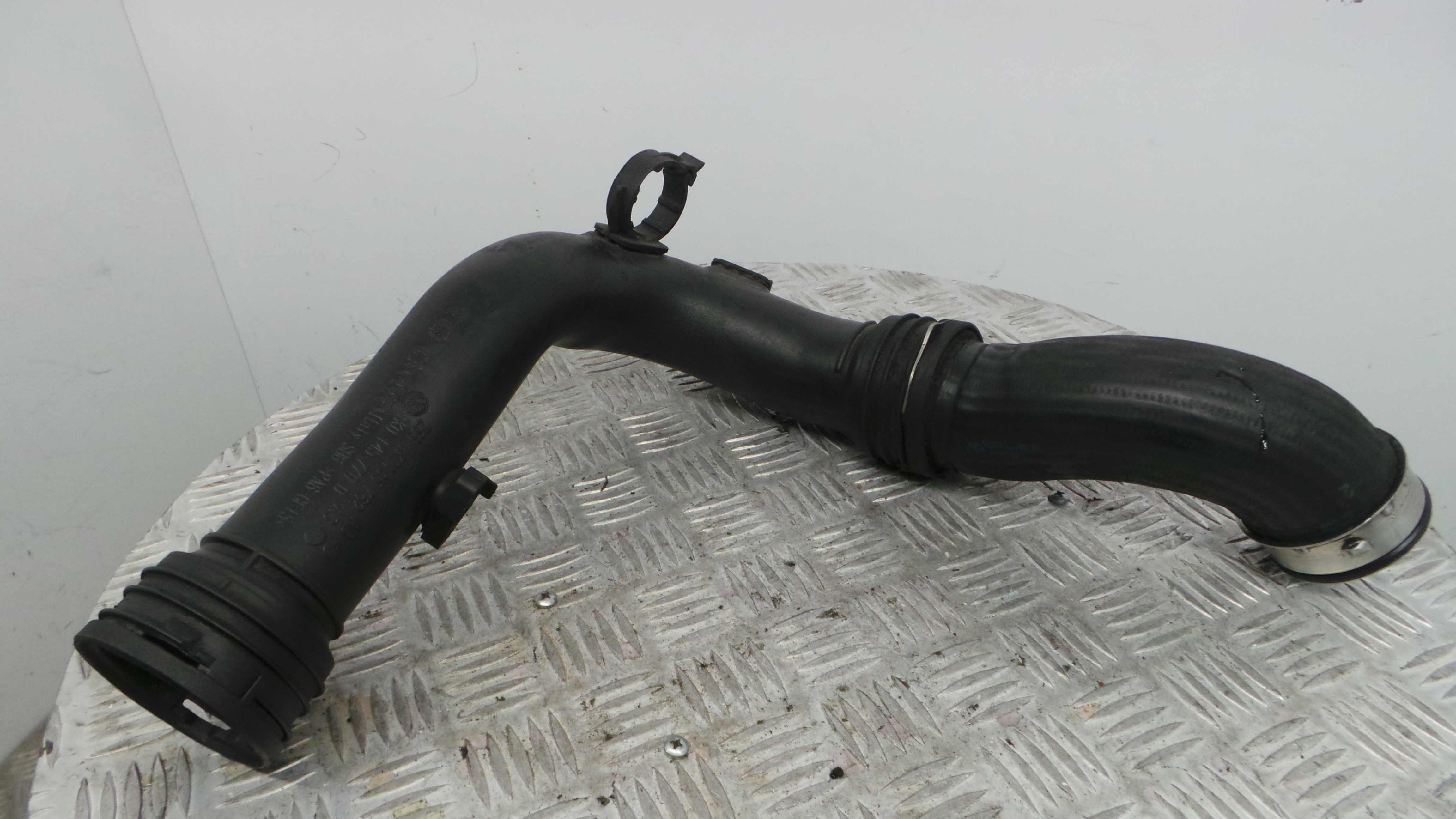 Tubo Intercooler 1K0145770D - SEAT ALTEA (5P1)-36207239