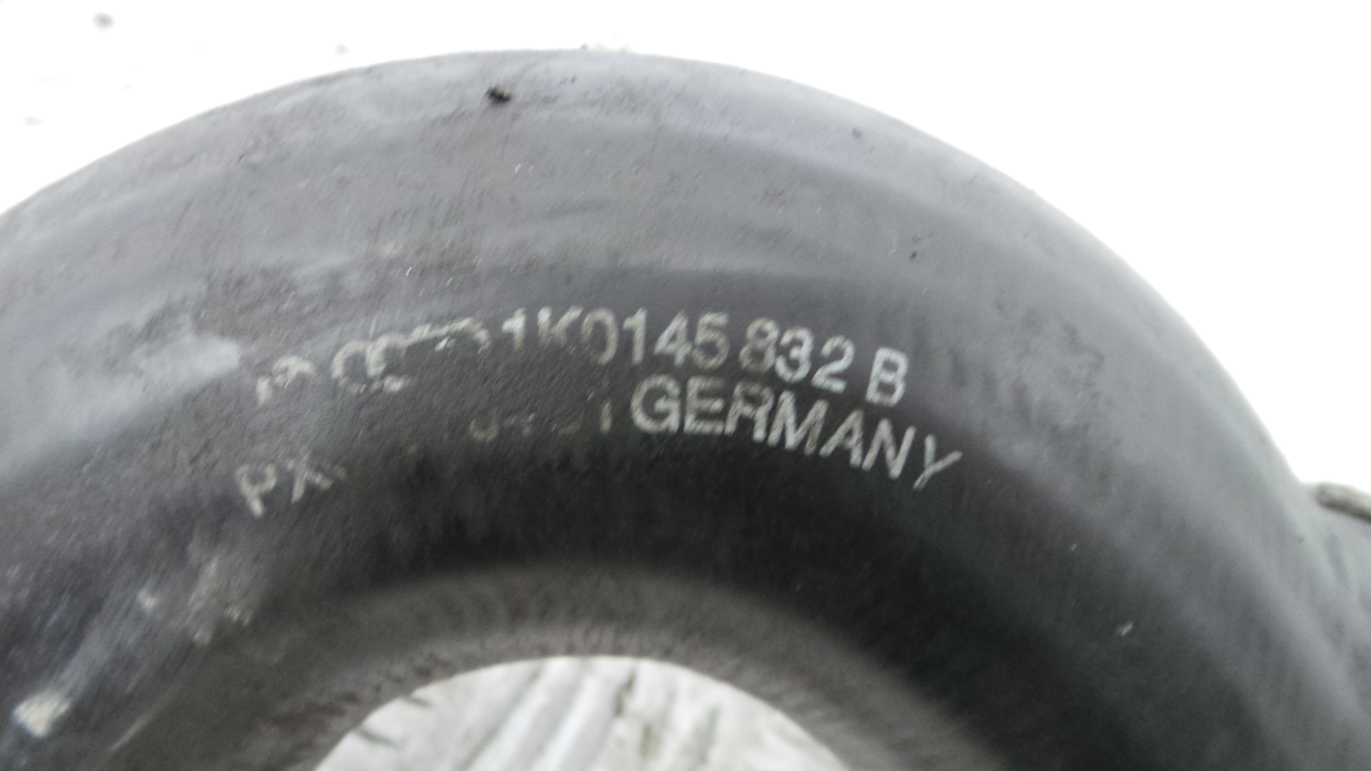 Tubo Intercooler 1K0145832B - AUDI A3 (8P1)-36210202