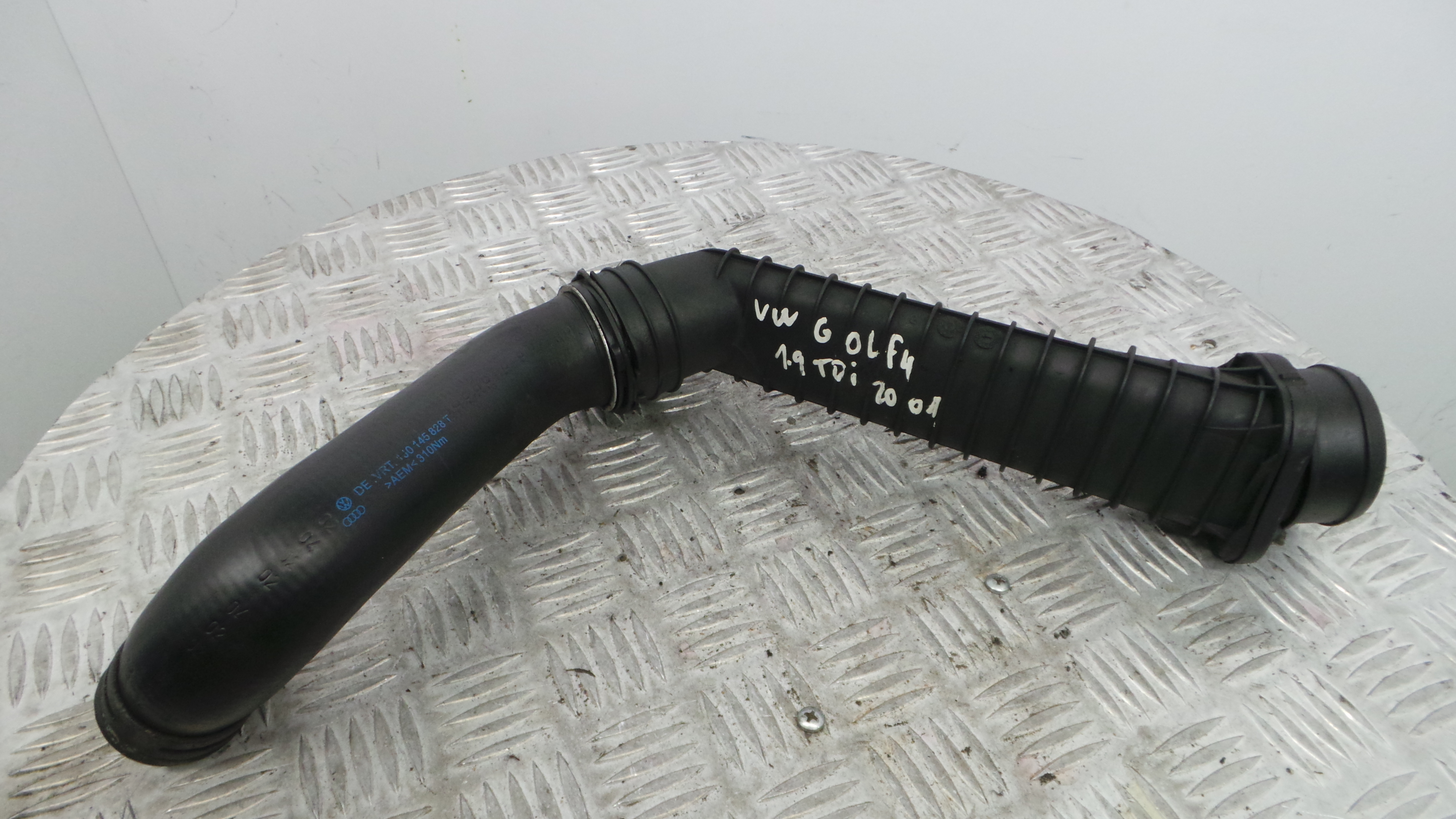 Tubo Intercooler 1J0145840G - VW GOLF IV (1J1), GOLF Mk IV (1J1)-36210232