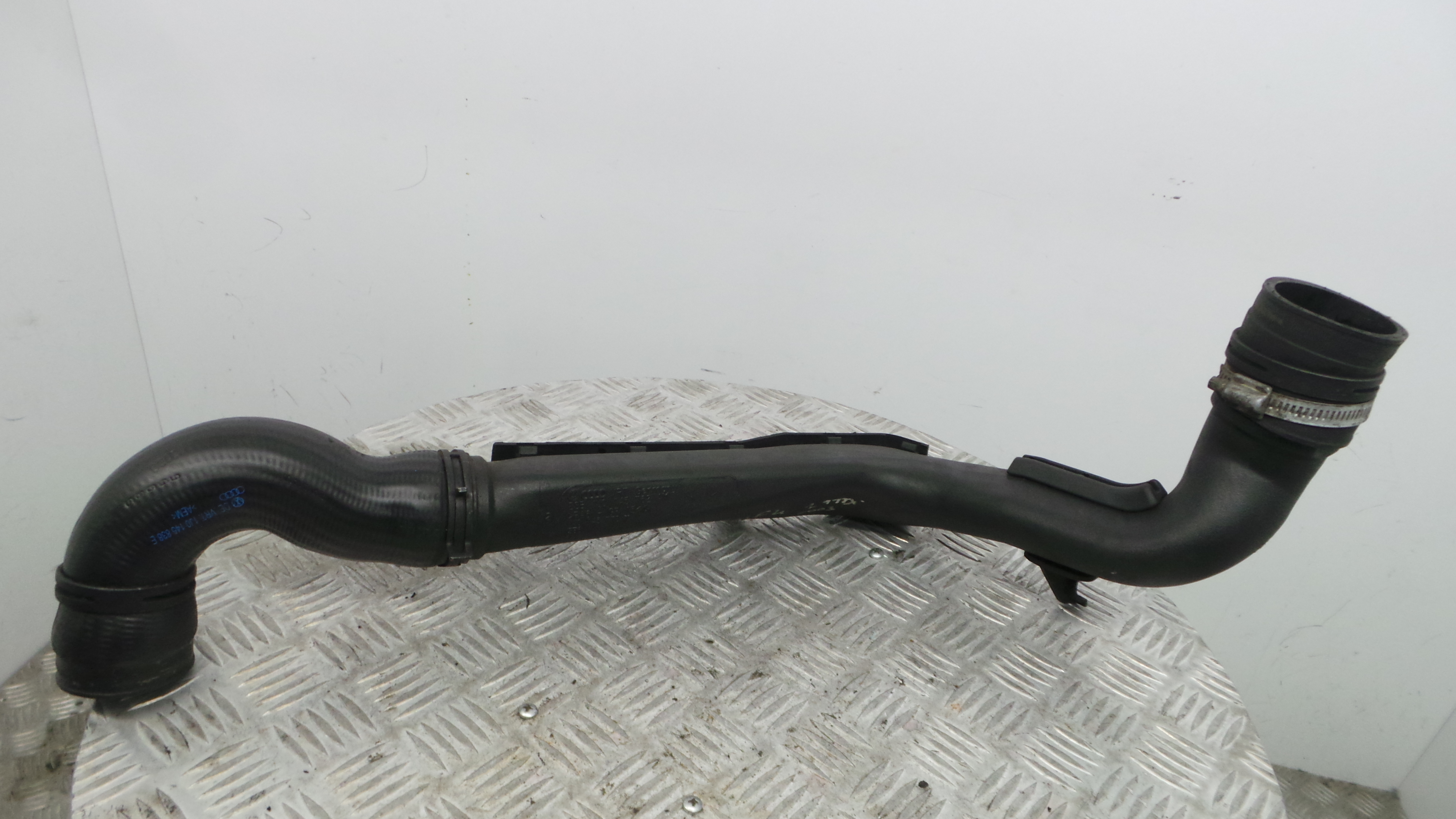 Tubo Intercooler 1J0145770T - VW GOLF IV (1J1), GOLF Mk IV (1J1)-36210330