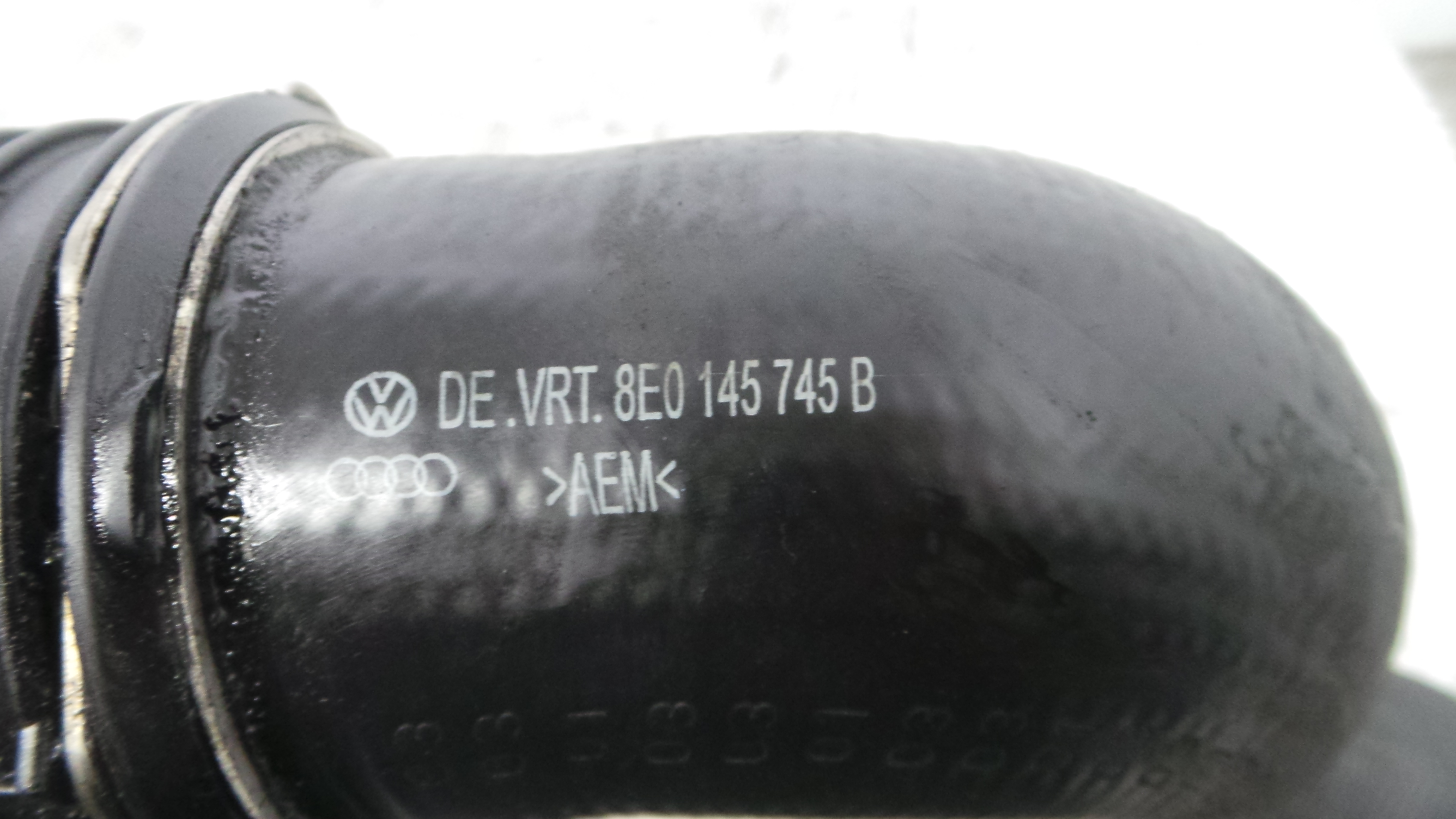 Tubo Intercooler 8E0145762B - AUDI A4 B6 (8E2)-36210402