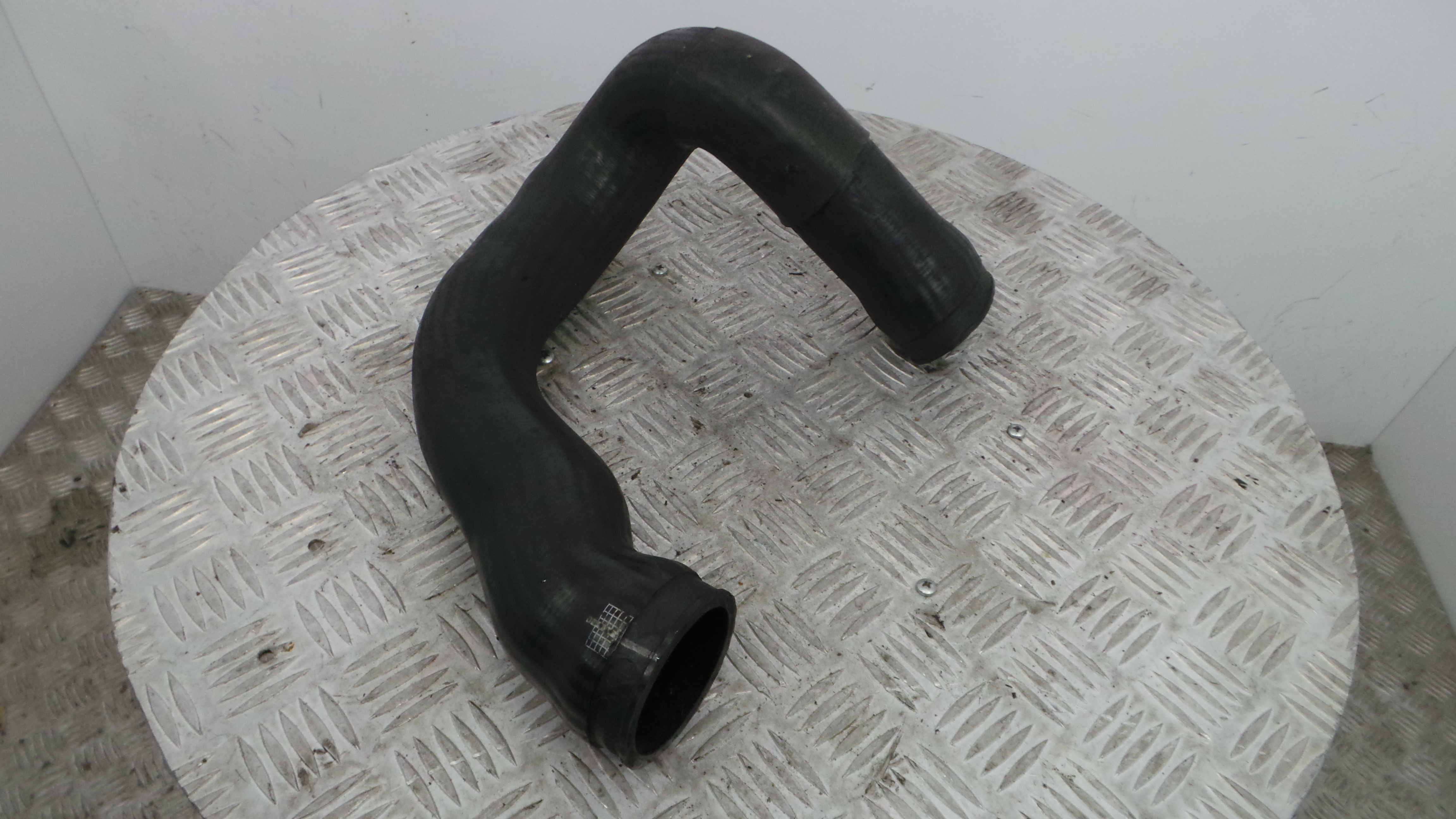 Tubo Intercooler 4B0145746E - AUDI A4 B5 Avant (8D5)-36210421