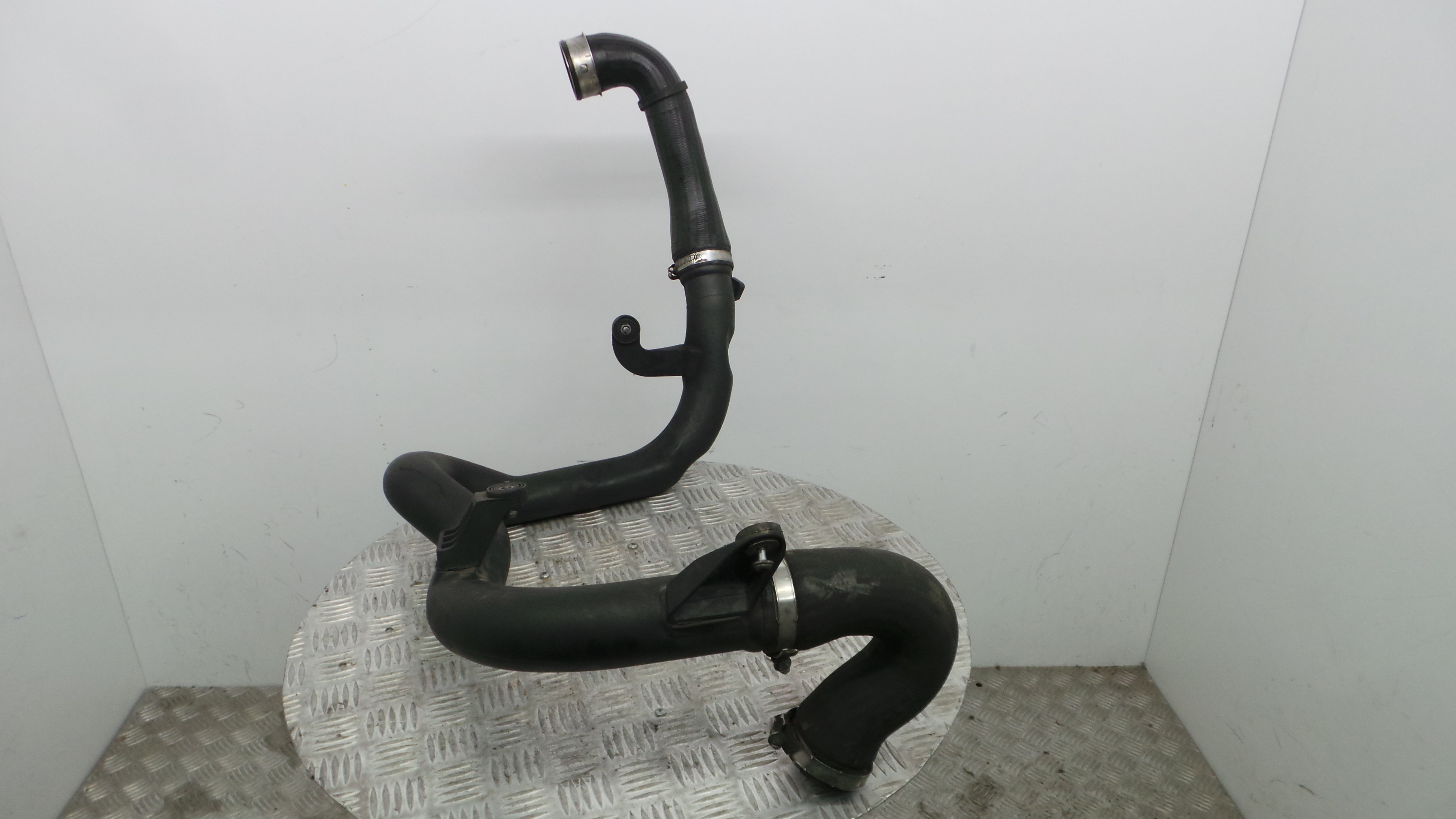 Tubo Intercooler 6J0145770A - SEAT IBIZA IV (6J5, 6P1), IBIZA Mk IV (6J5, 6P1)-36210687