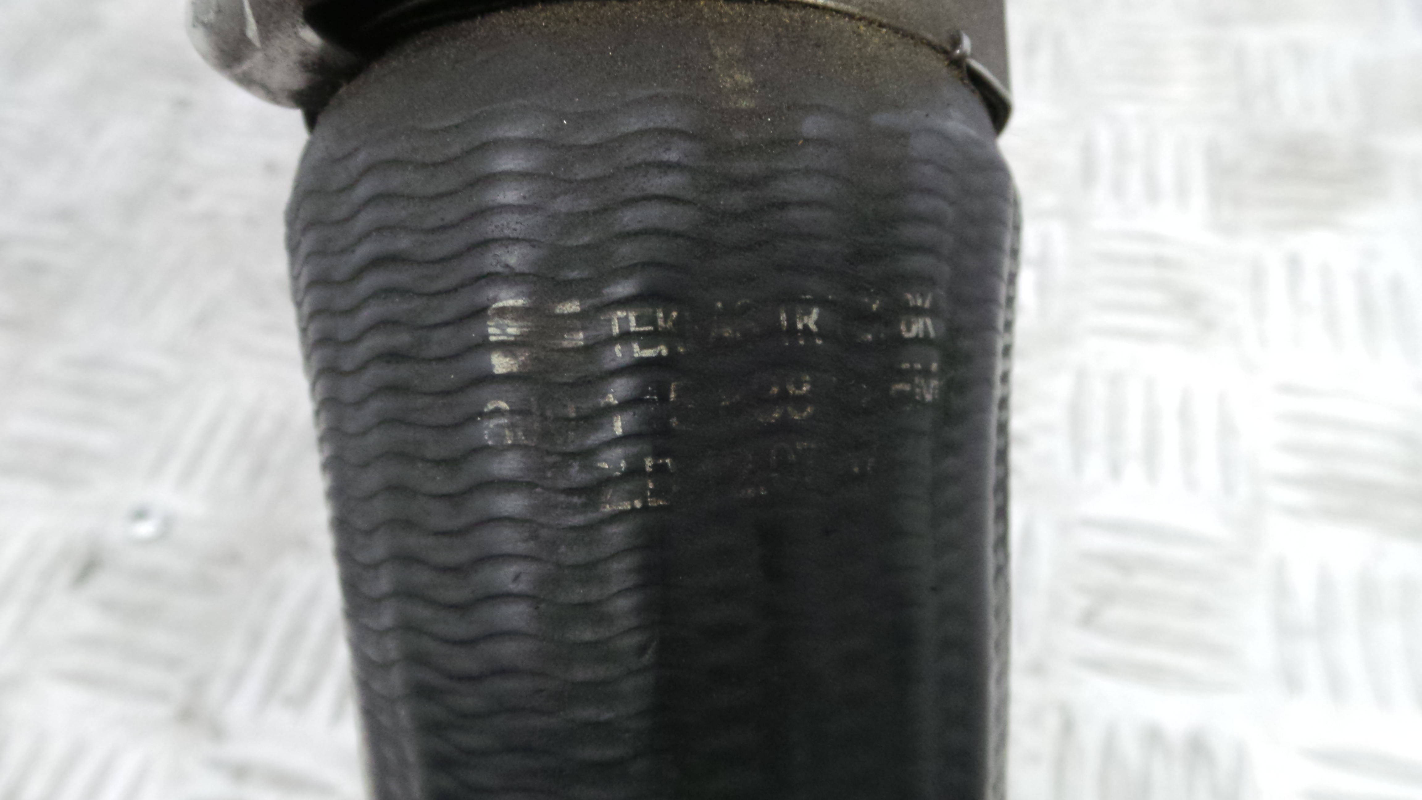 Tubo Intercooler 6J0145770A - SEAT IBIZA IV (6J5, 6P1), IBIZA Mk IV (6J5, 6P1)-36210687