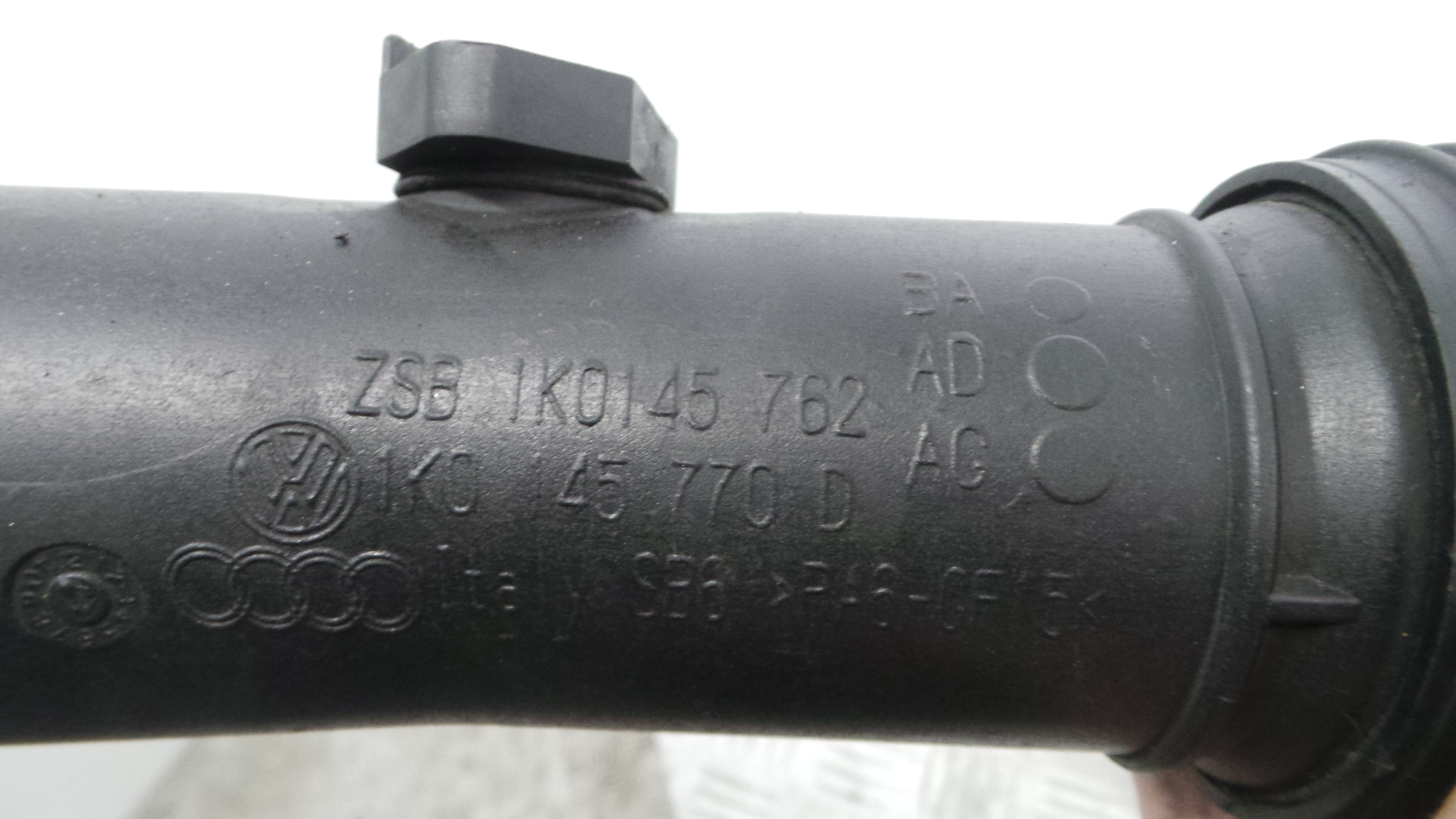 Tubo Intercooler 1K0145770D - SEAT LEON (1P1)-36210697