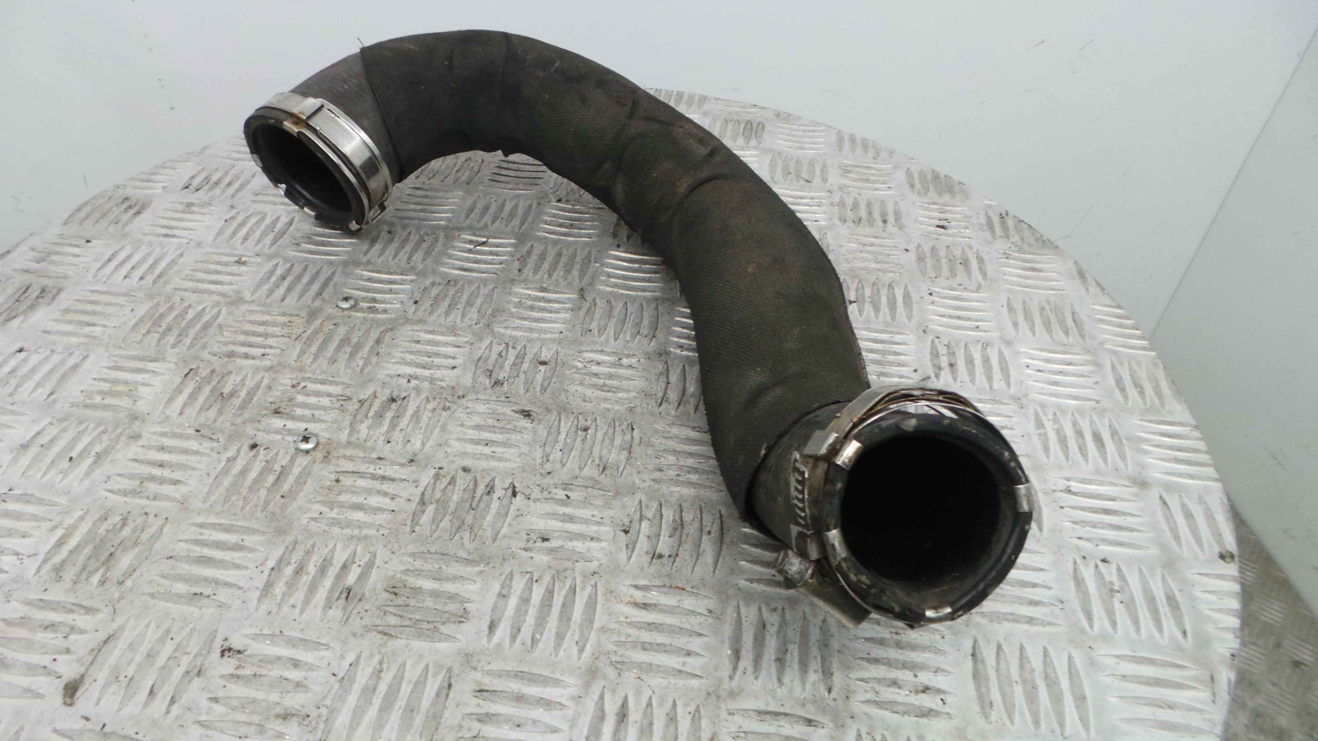 Tubo Intercooler 8K0145738T - AUDI A4 B8 (8K2)-36210701