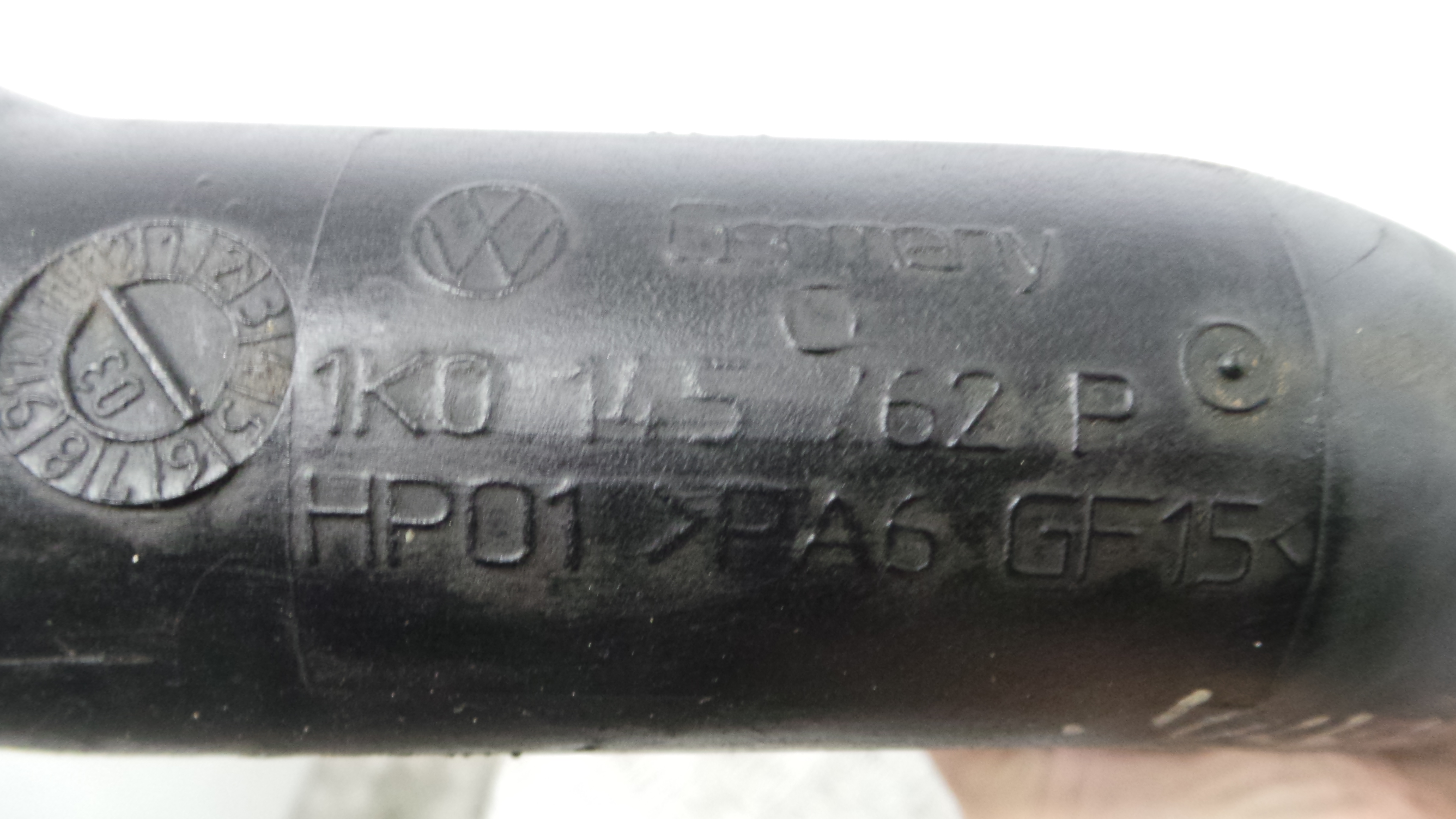 Tubo Intercooler 1K0145762P - AUDI A3 (8P1)-36210703