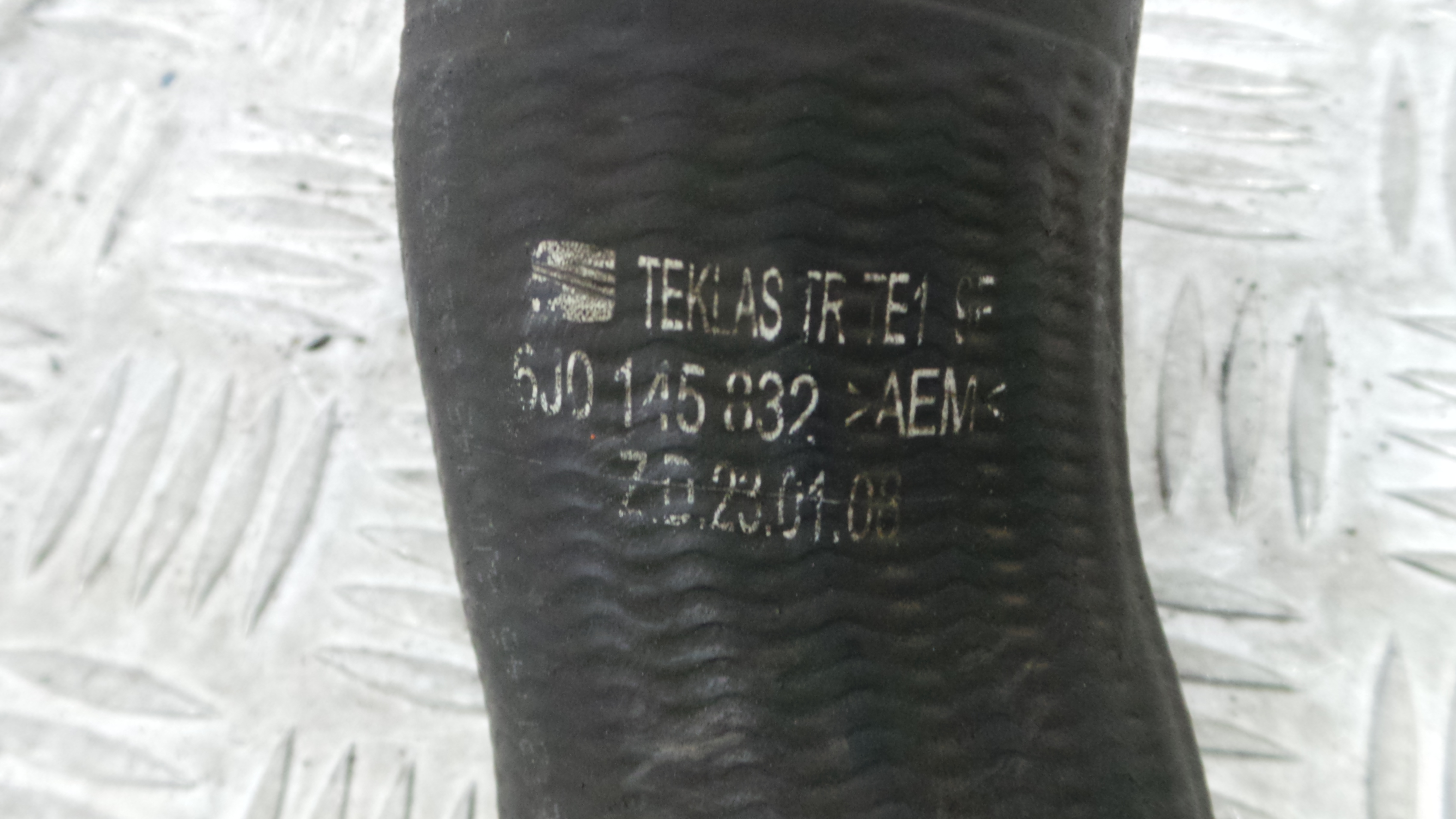 Tubo Intercooler 6J0145832 - SEAT IBIZA IV (6J5, 6P1), IBIZA Mk IV (6J5, 6P1)-36210801