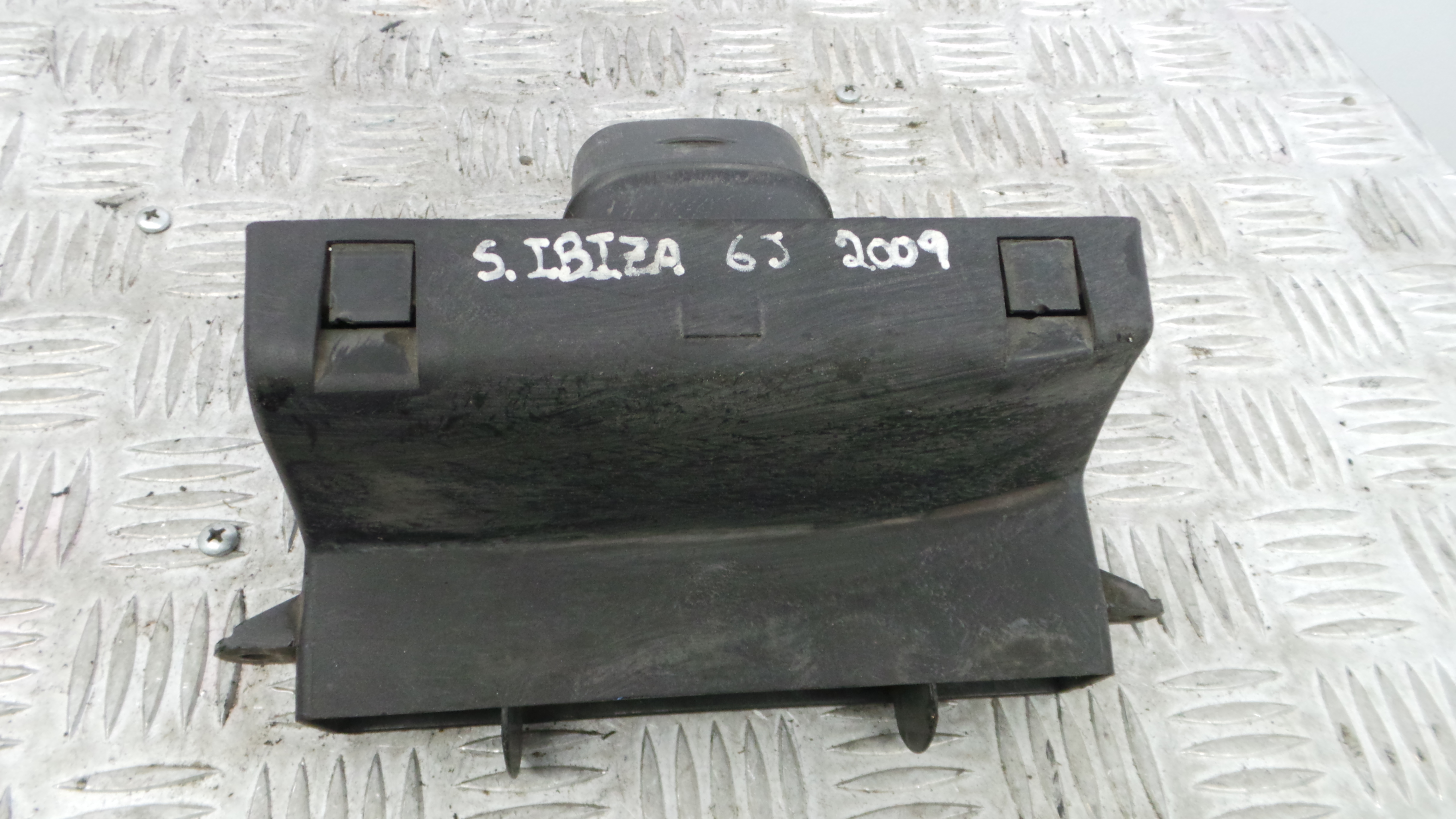 Entrada de Ar 1T0805971 - SEAT IBIZA IV (6J5, 6P1), IBIZA Mk IV (6J5, 6P1)-36210827