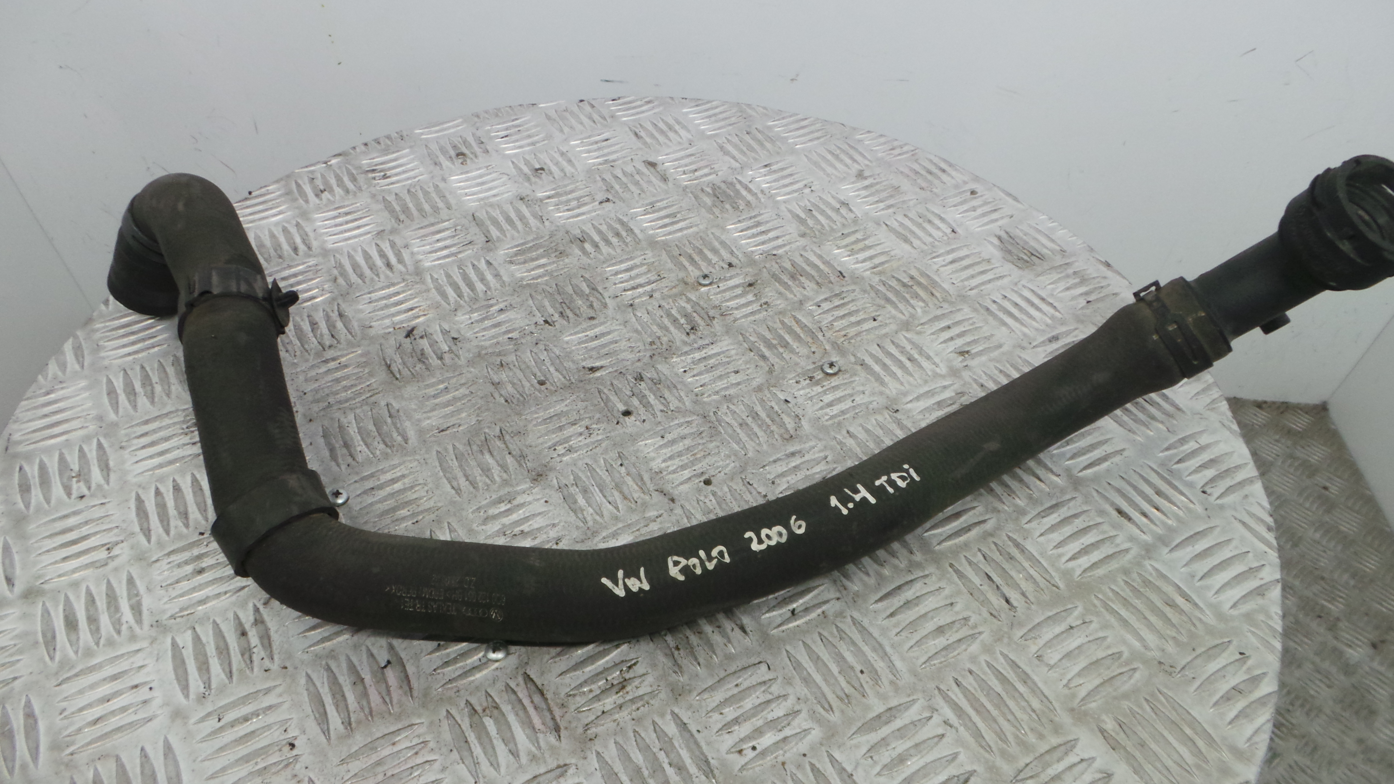Tubo da Água 6Q0122051BH - VW POLO (9N_, 9A_)-36210838 Tubo da Água 6Q0122051BH - VW POLO (9N_, 9A_)-36210838