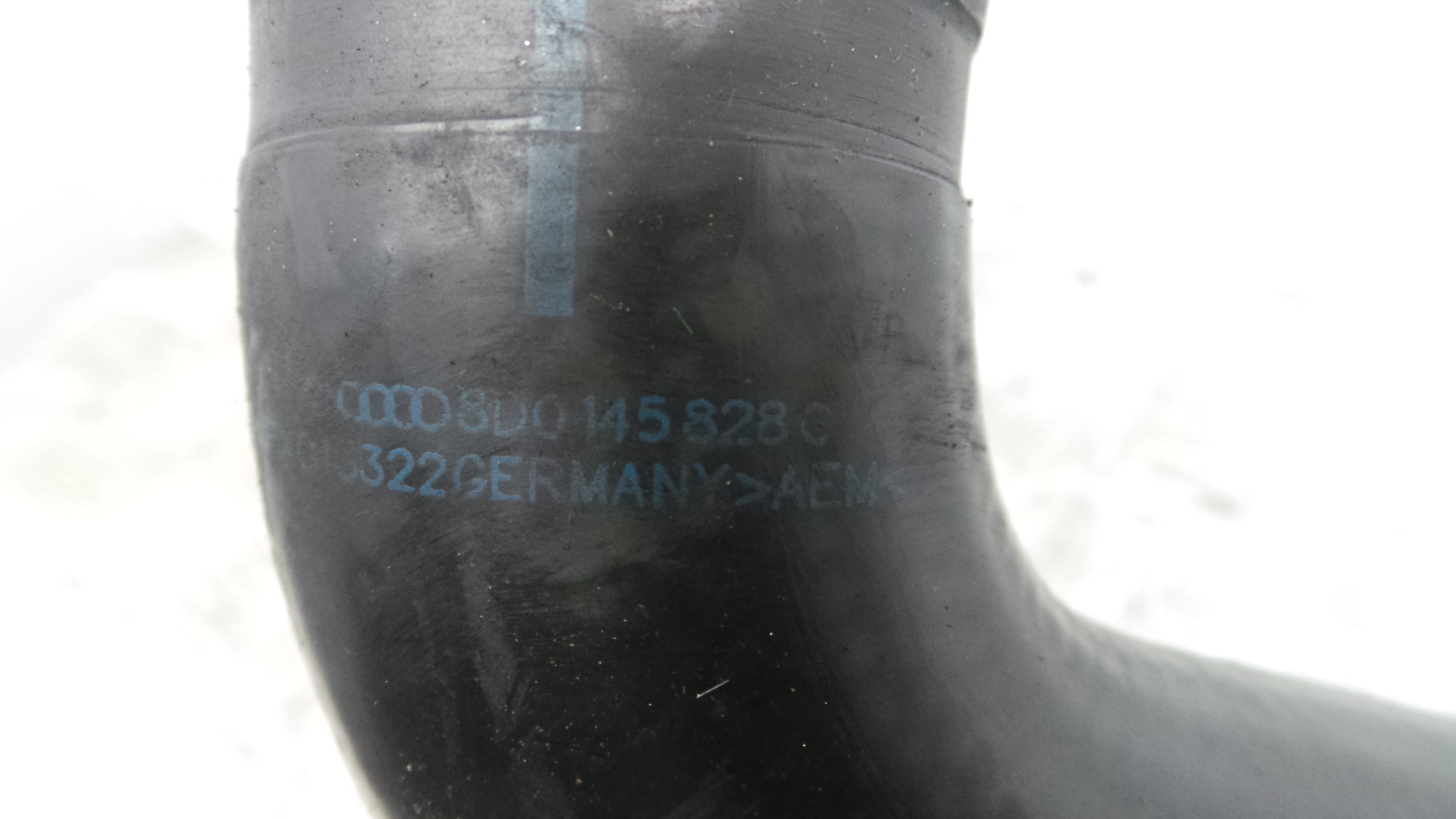 Tubo Intercooler 8D0145828C - VW PASSAT B5 (3B2)-36210882