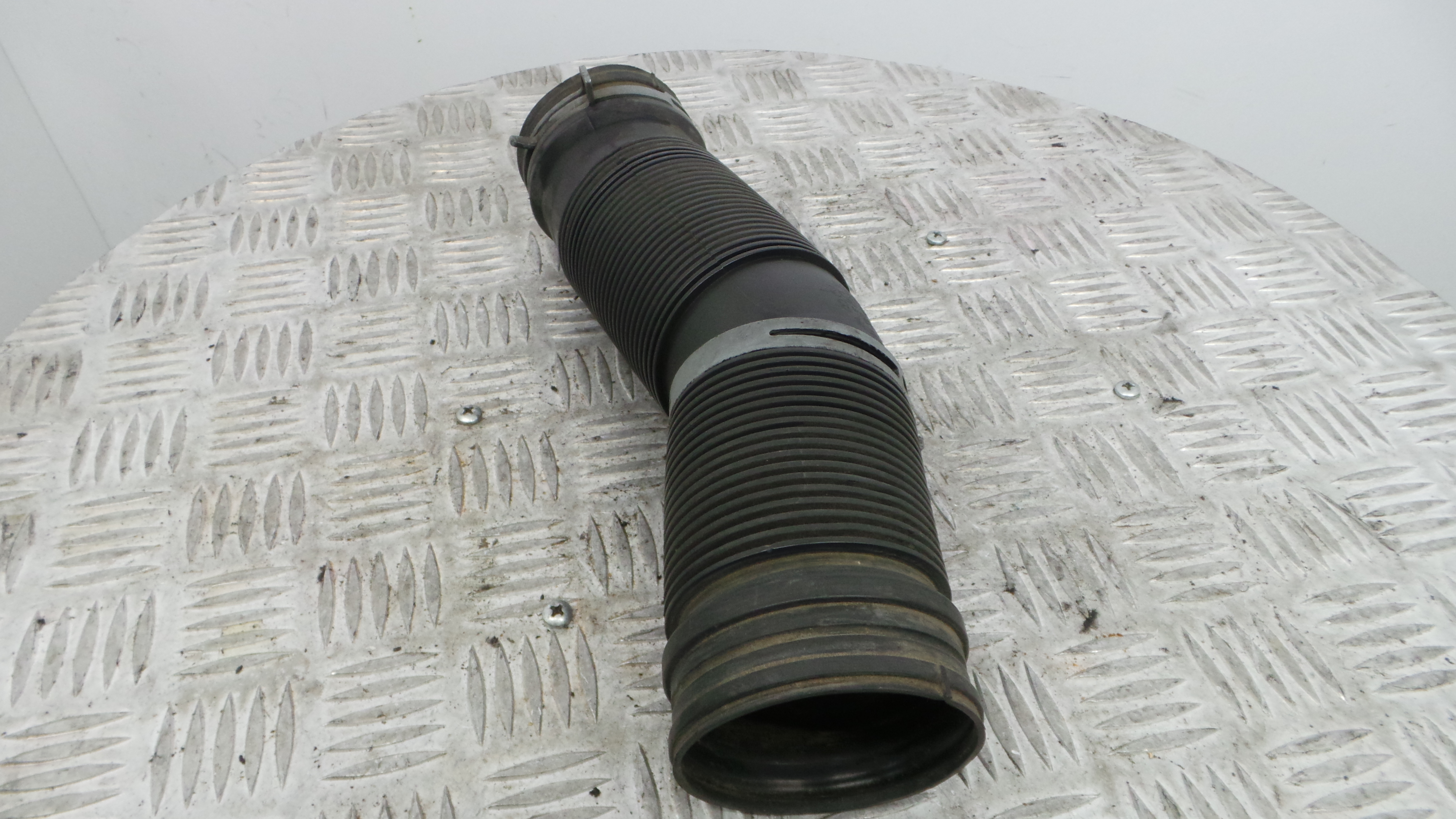 Tubo Caixa Filtro Ar 6Q0129684B - SEAT IBIZA III (6L1), IBIZA Mk III (6L1)-36210891