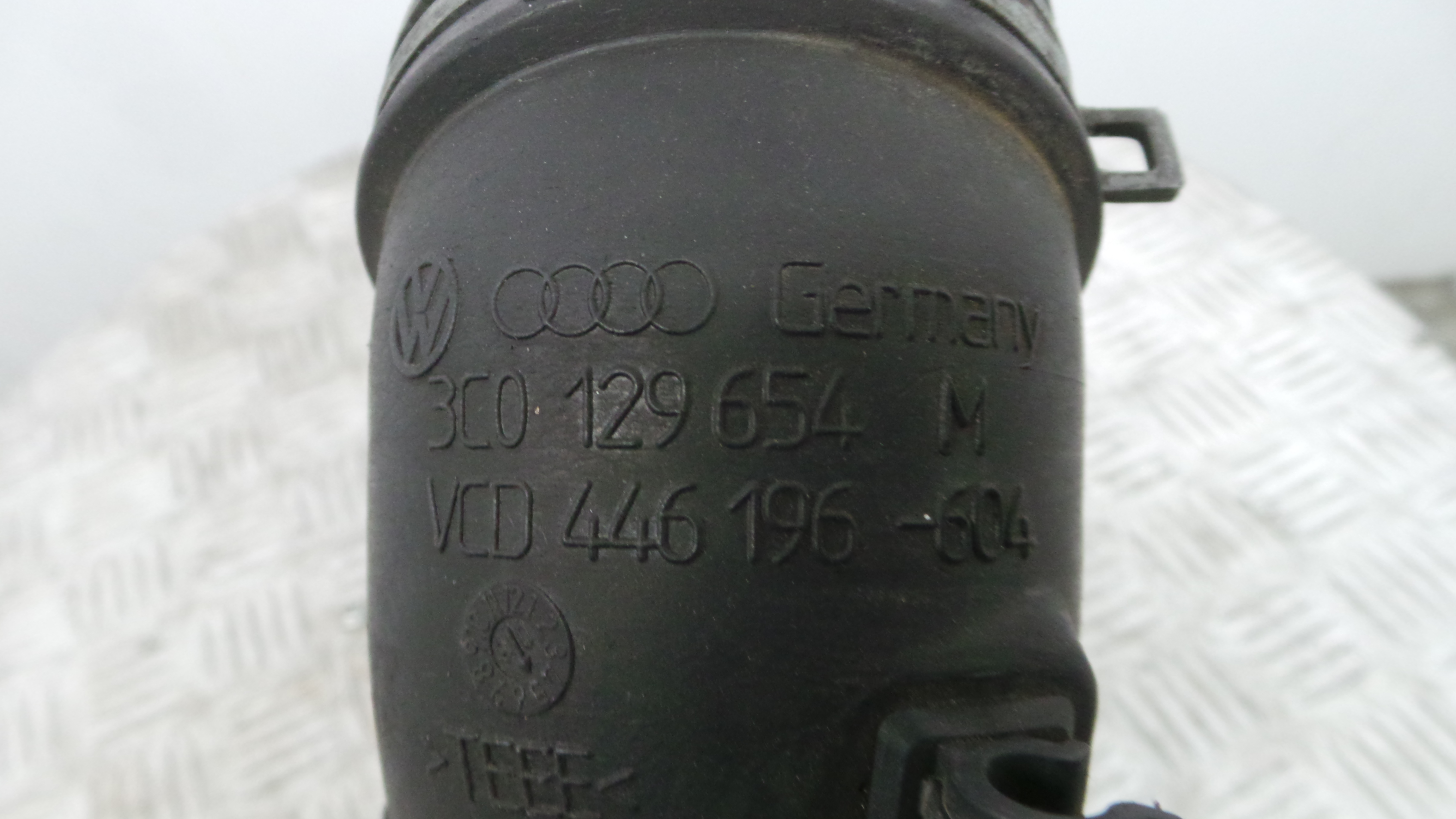 Tubo Caixa Filtro Ar 3C0129654M - SEAT LEON (1P1)-36210903