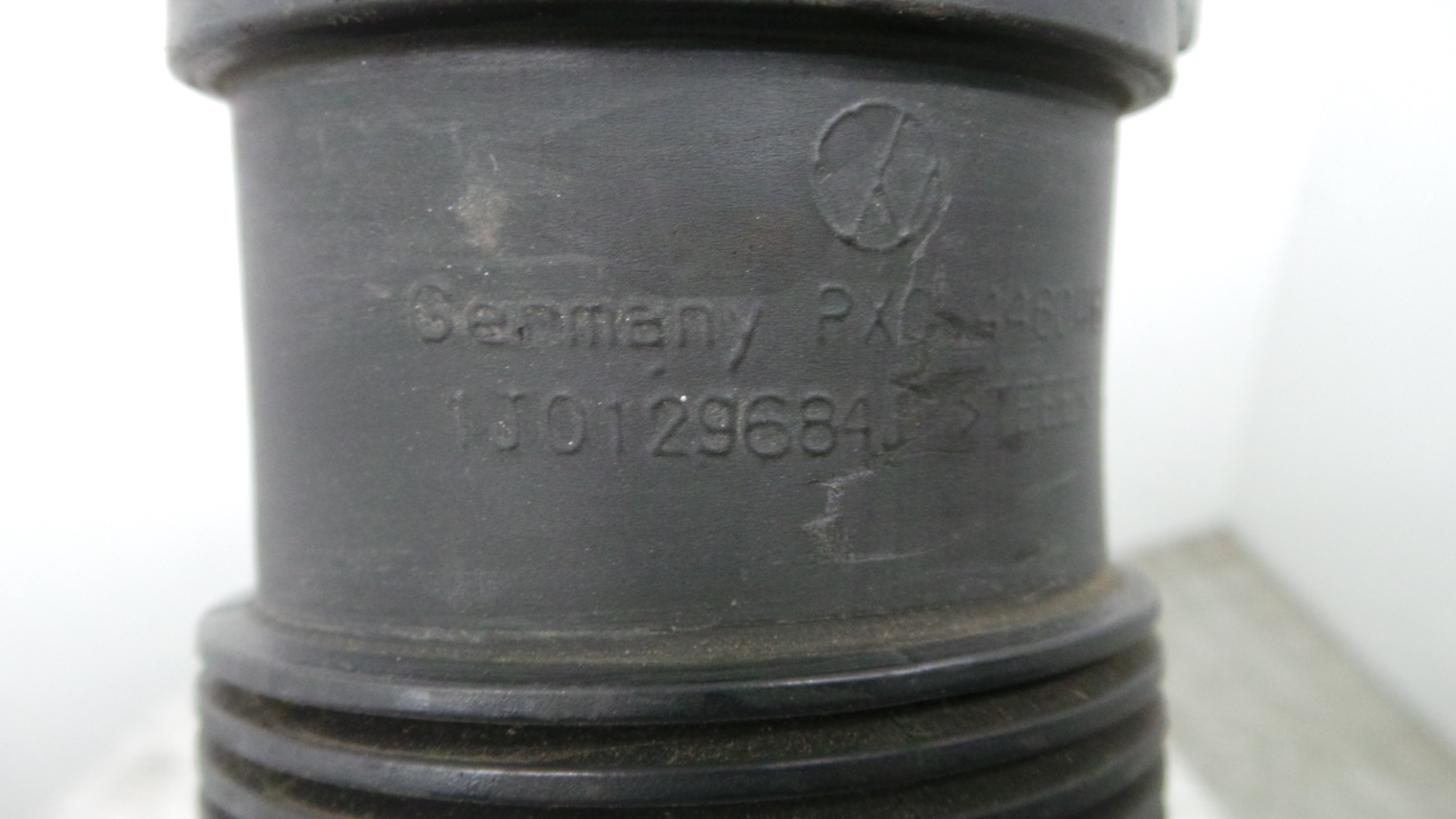 Tubo Caixa Filtro Ar 1J0129684J - AUDI A3 (8L1)-36210906