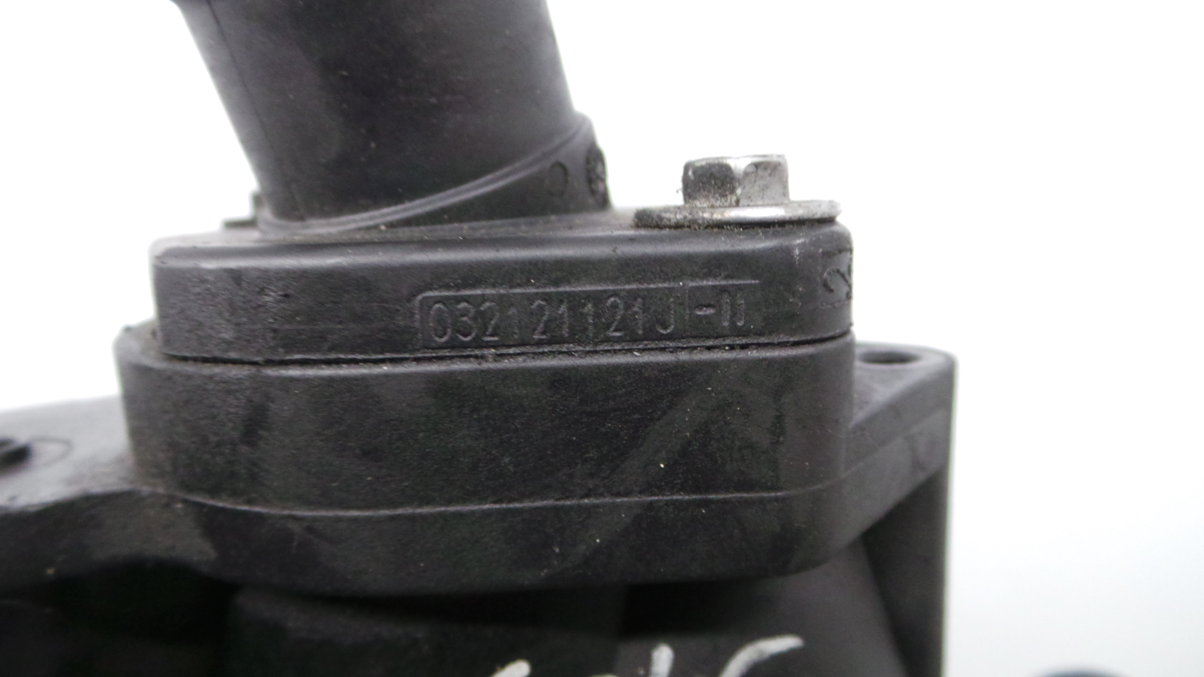 Caixa do Termostato 032121111 - VW GOLF IV (1J1), GOLF Mk IV (1J1)-36211029