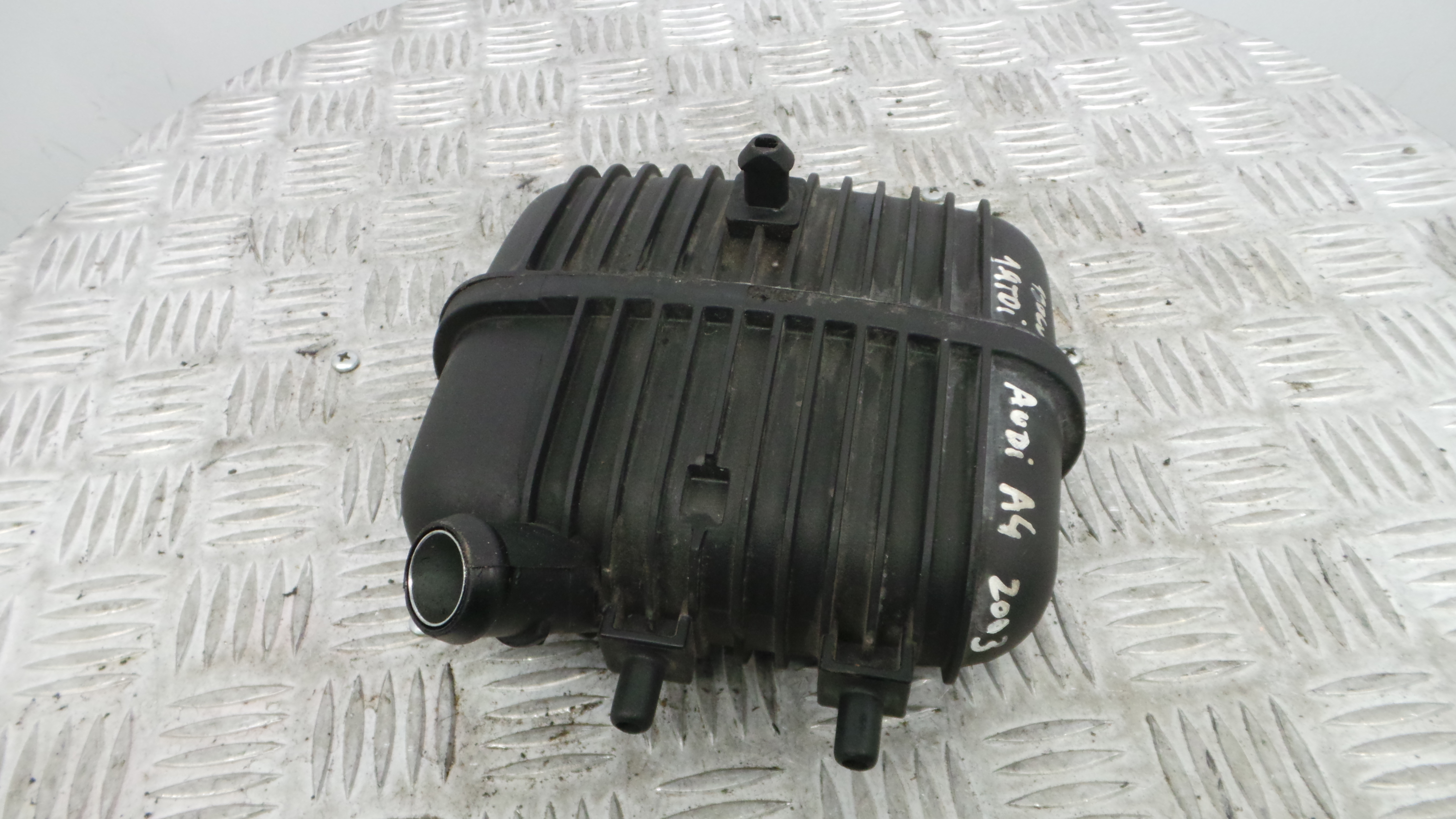 Bombas de Vácuo 8E0129955 - AUDI A4 B6 (8E2)-36211037