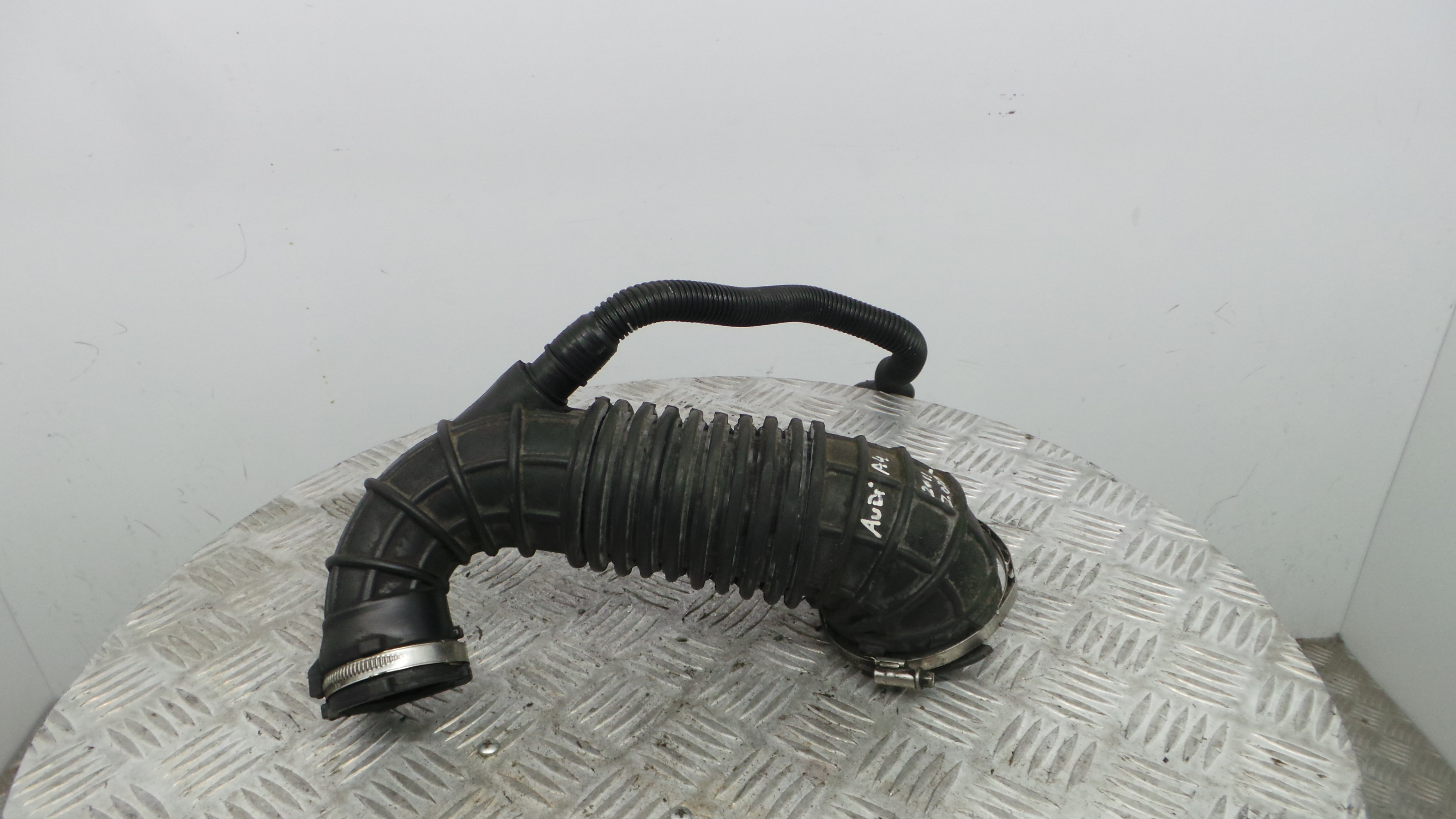 Tubo Intercooler 03G129629E - AUDI A4 B8 (8K2)-36216962