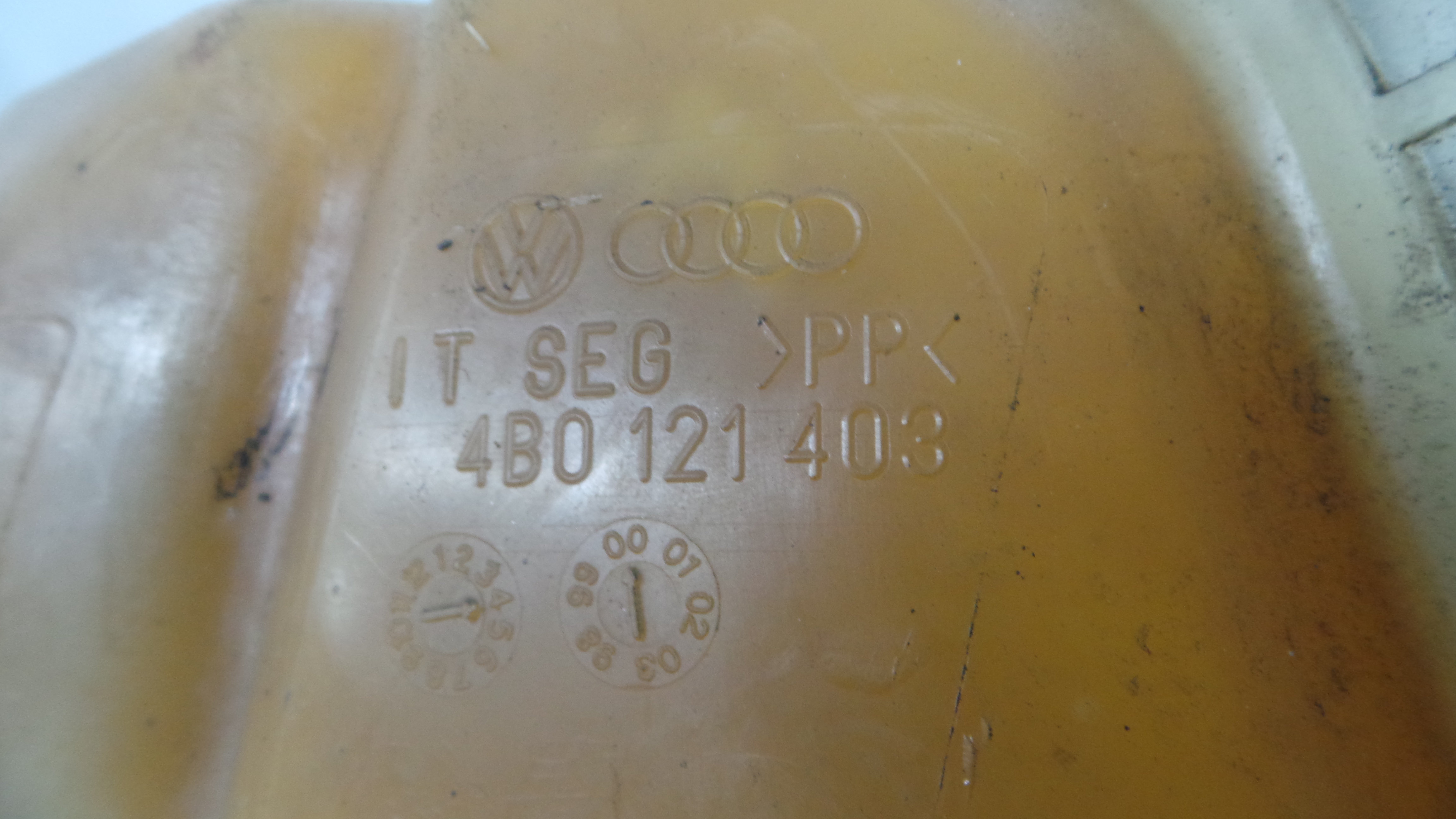 Depósito Água Radiador / Vazo de Expansao 4B0121403 - AUDI A6 C5 (4B2)-36216987