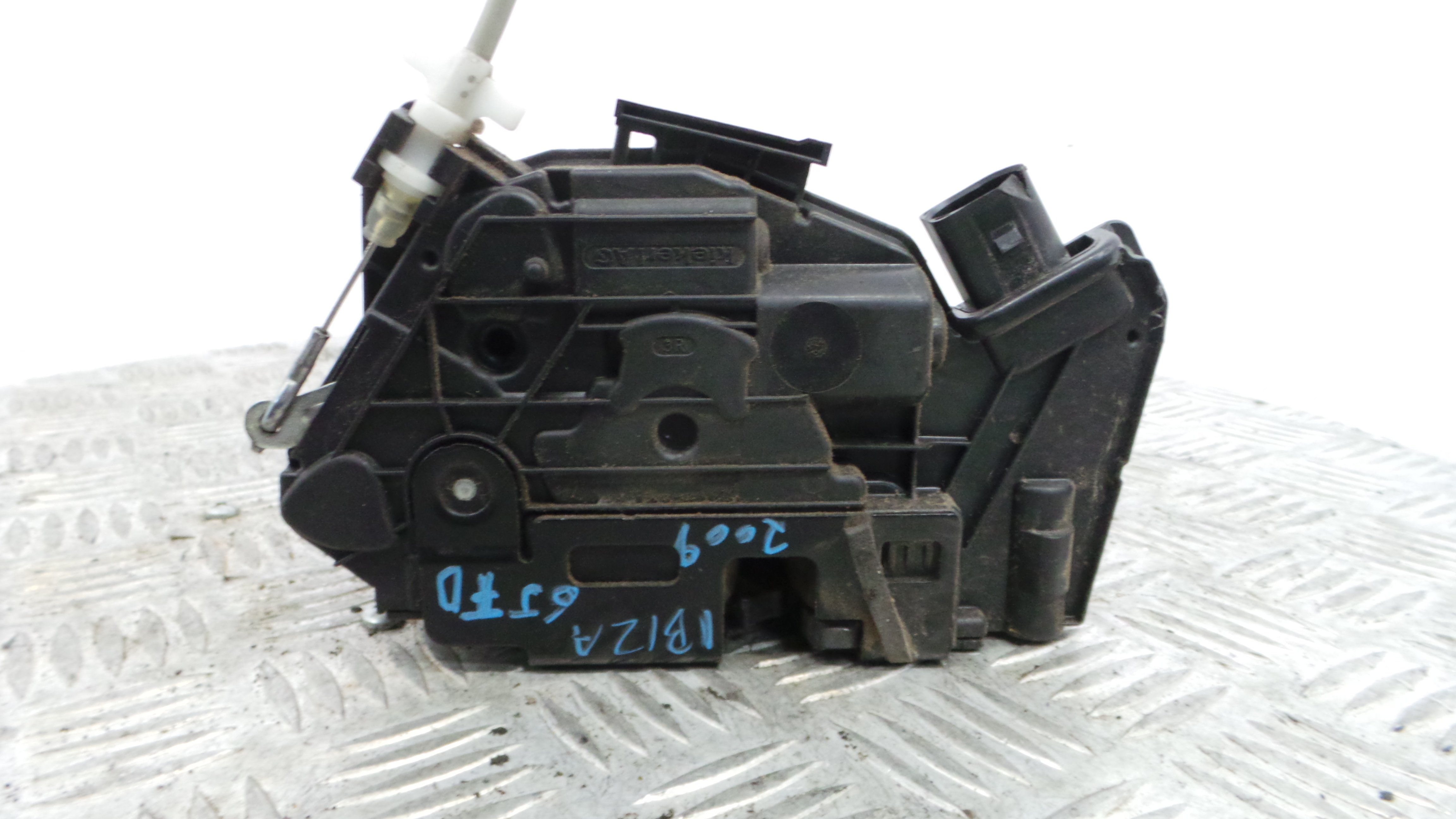 Fecho da Porta Frente Dto 5N1837016A - SEAT IBIZA IV (6J5, 6P1), IBIZA Mk IV (6J5, 6P1)-36231323