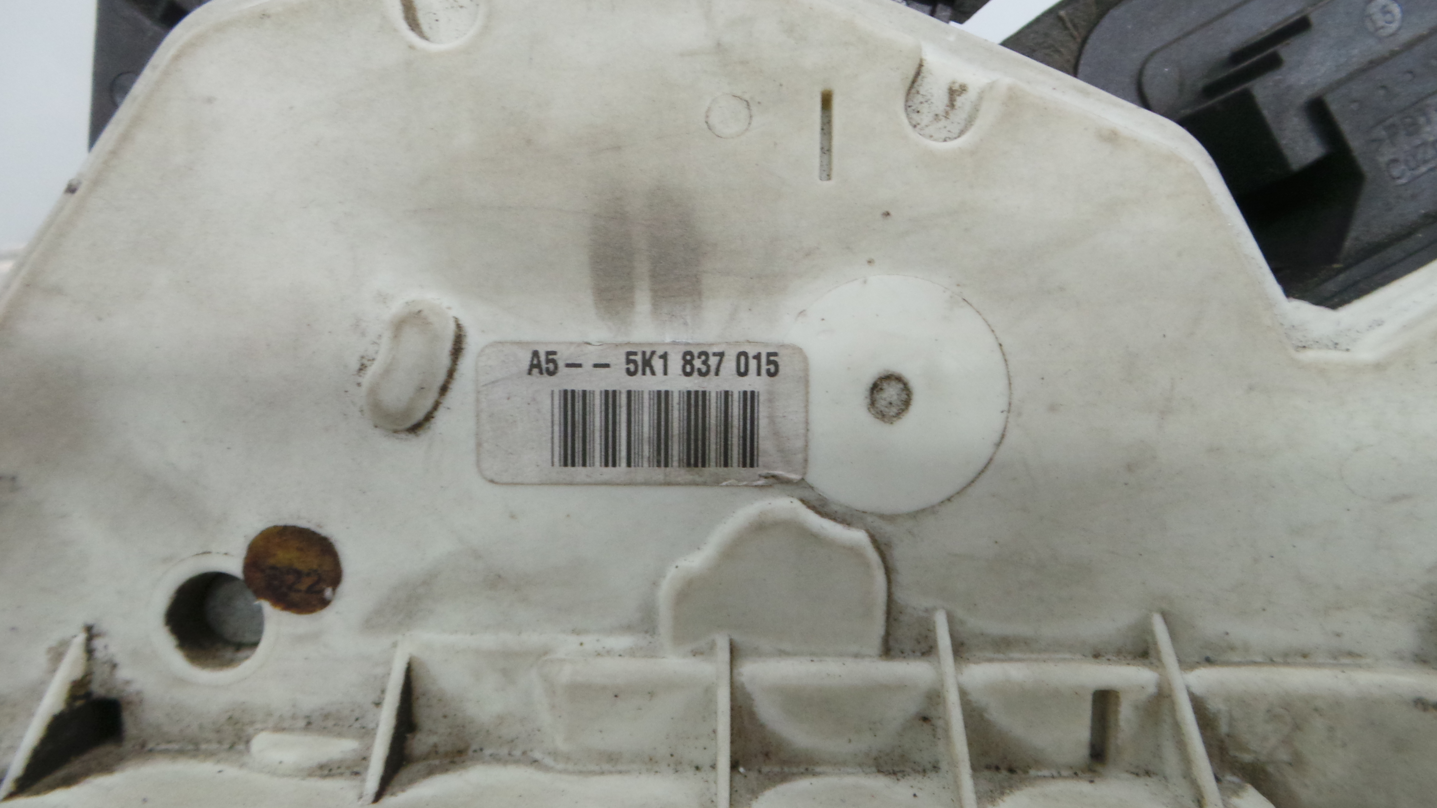 Fecho da Porta Frente Esq 5K1837015 - VW GOLF VI (5K1)-36231331