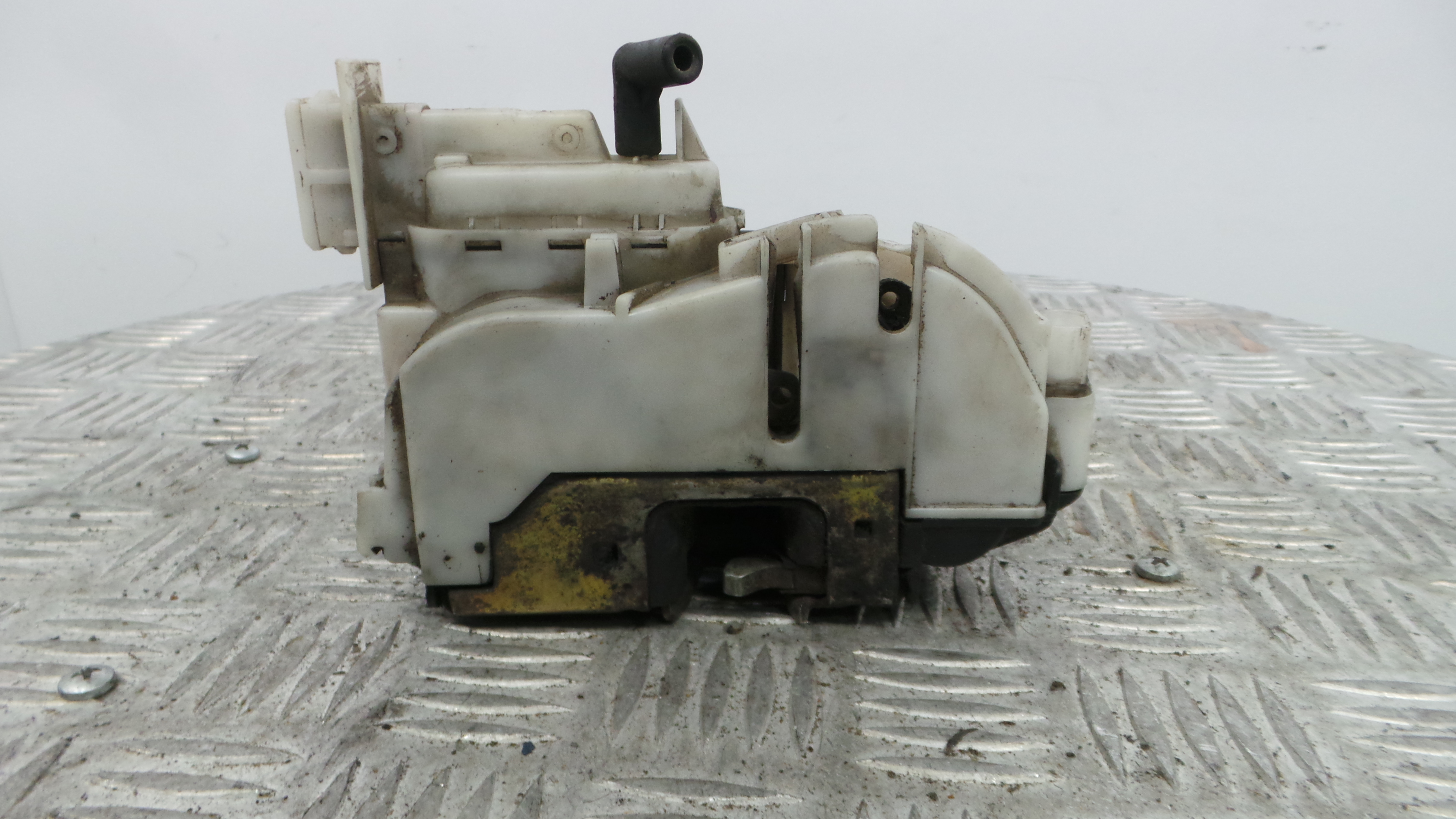 Fecho da Porta Frente Dto 1H1837016 - VW GOLF III (1H1), GOLF Mk III (1H1)-36231336