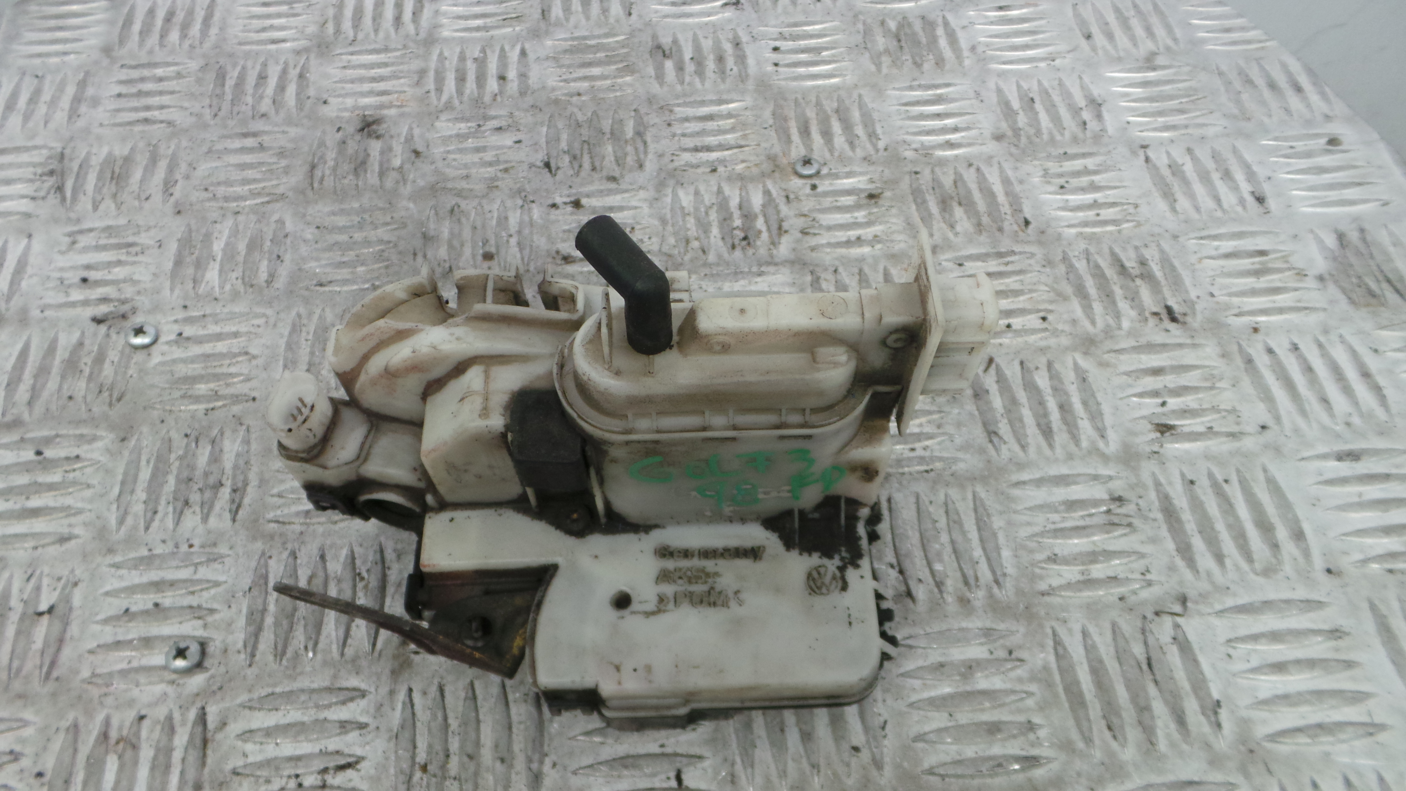 Fecho da Porta Frente Dto 1H1837016 - VW GOLF III (1H1), GOLF Mk III (1H1)-36231336