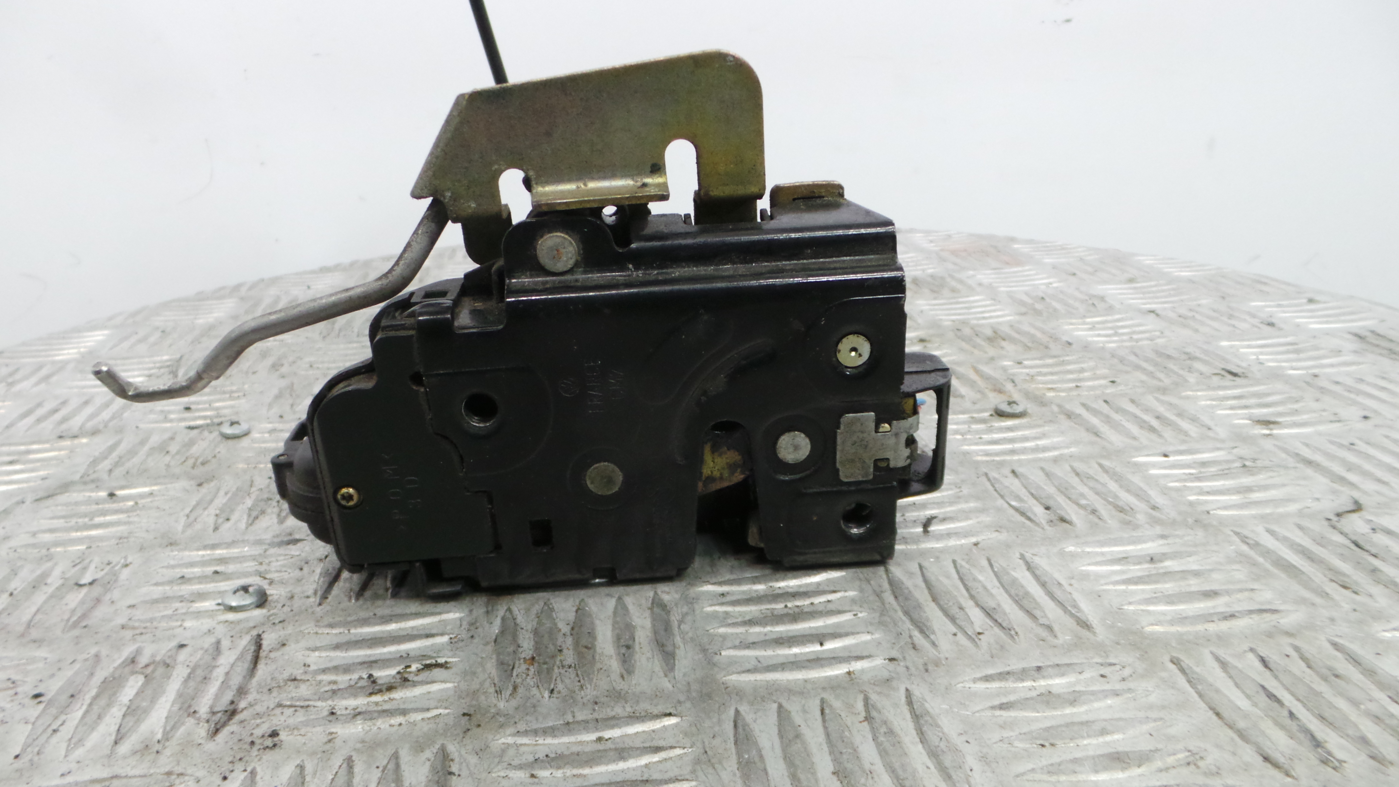 Fecho da Porta Frente Dto - AUDI A6 C5 (4B2)-36240244