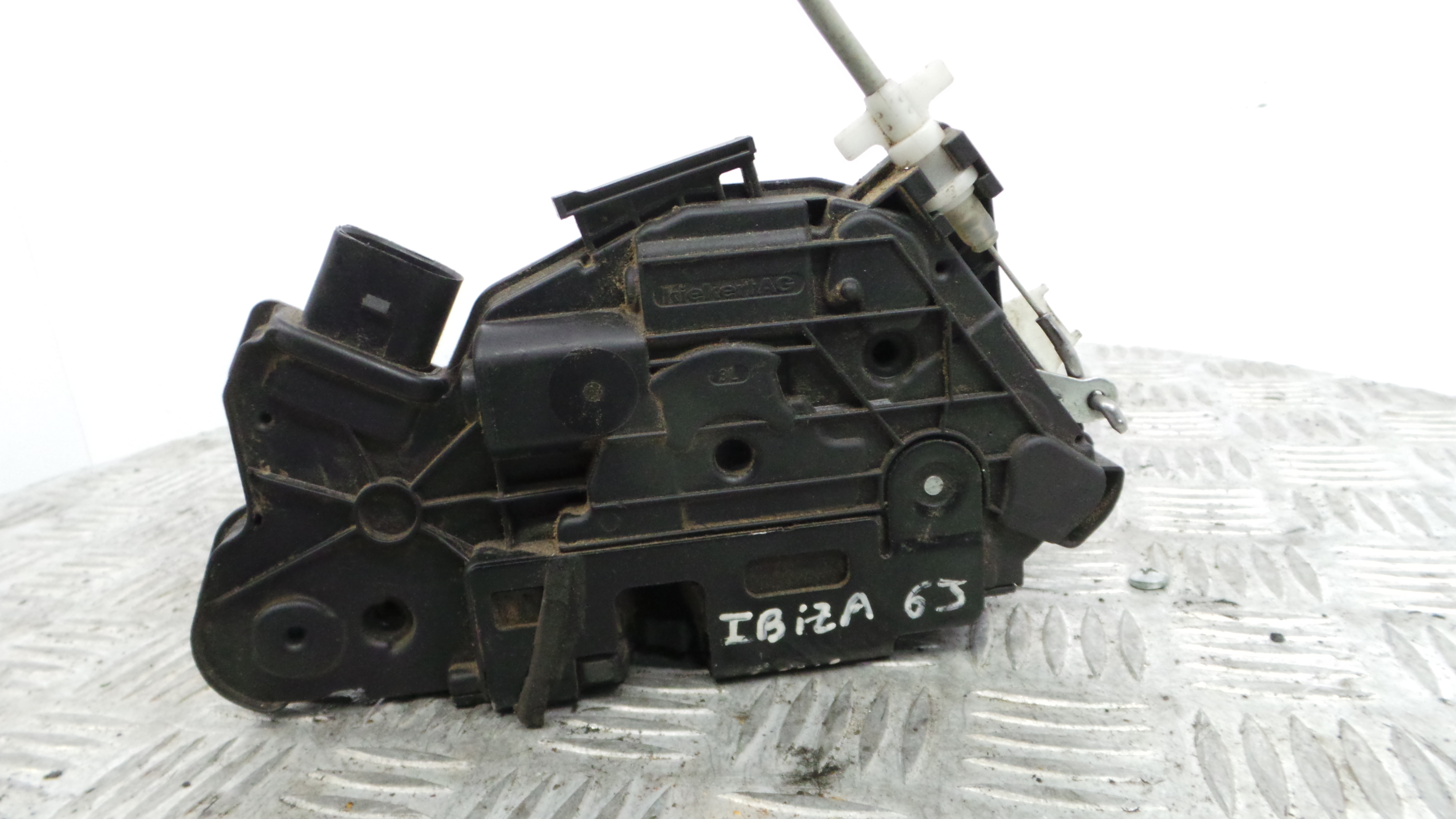 Fecho da Porta Frente Esq 5N1837015C - SEAT IBIZA IV (6J5, 6P1), IBIZA Mk IV (6J5, 6P1)-36240482