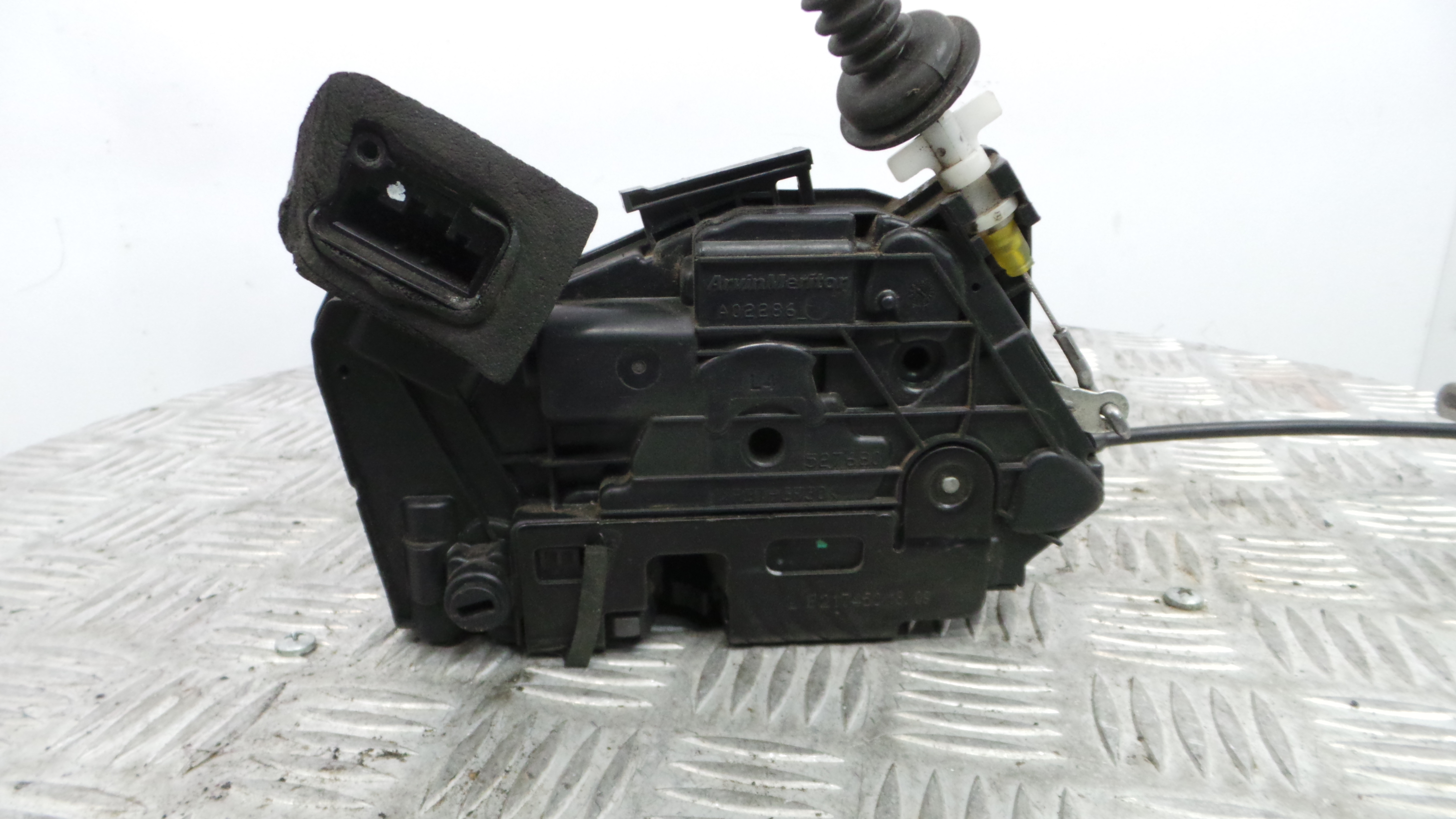 Fecho da Porta Trás Esq 5K4839015 - VW POLO V (6R1, 6C1)-36240514 Fecho da Porta Trás Esq 5K4839015 - VW POLO V (6R1, 6C1)-36240514