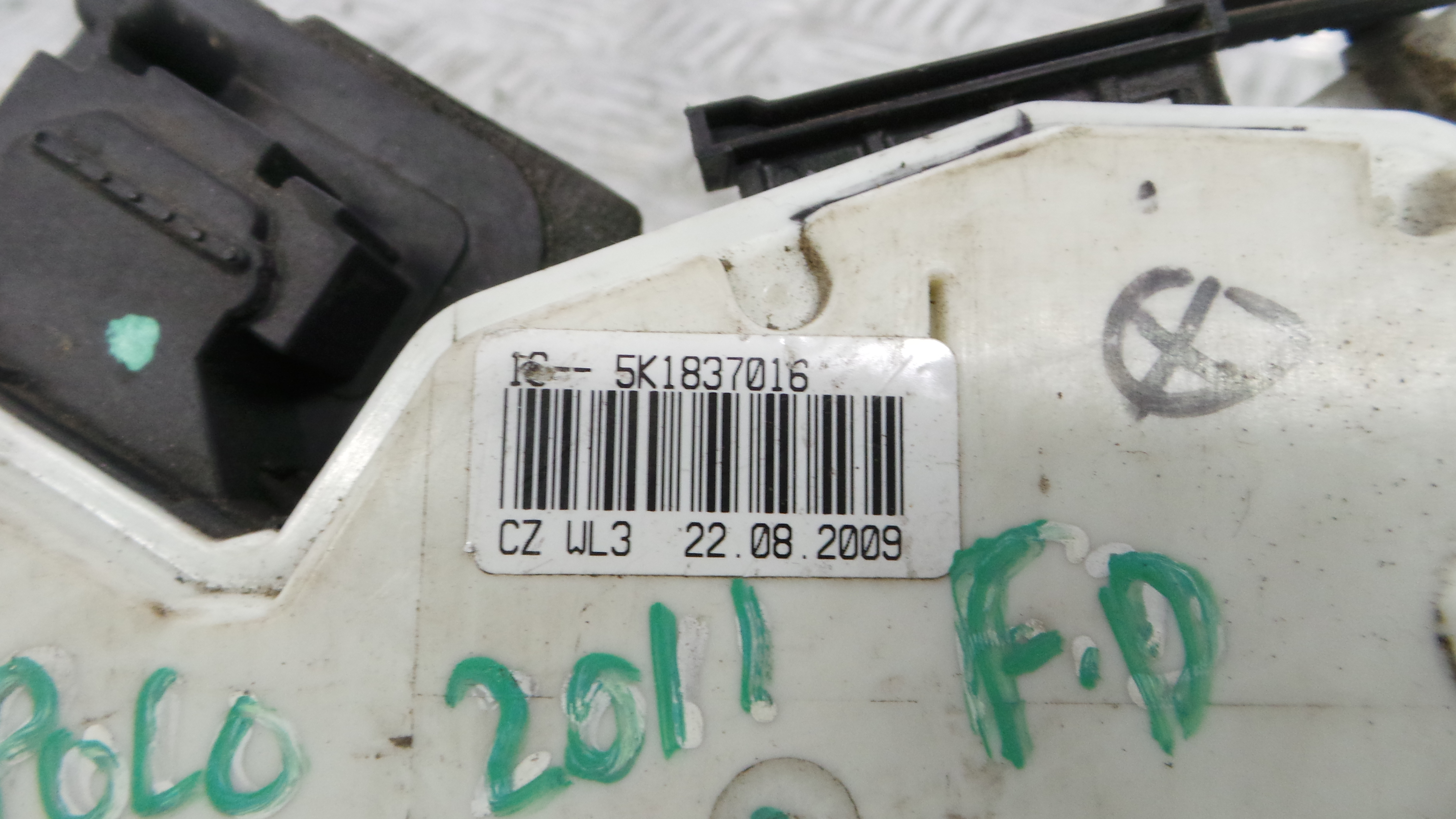 Fecho da Porta Frente Dto 5K1837016 - VW POLO V (6R1, 6C1)-36240529