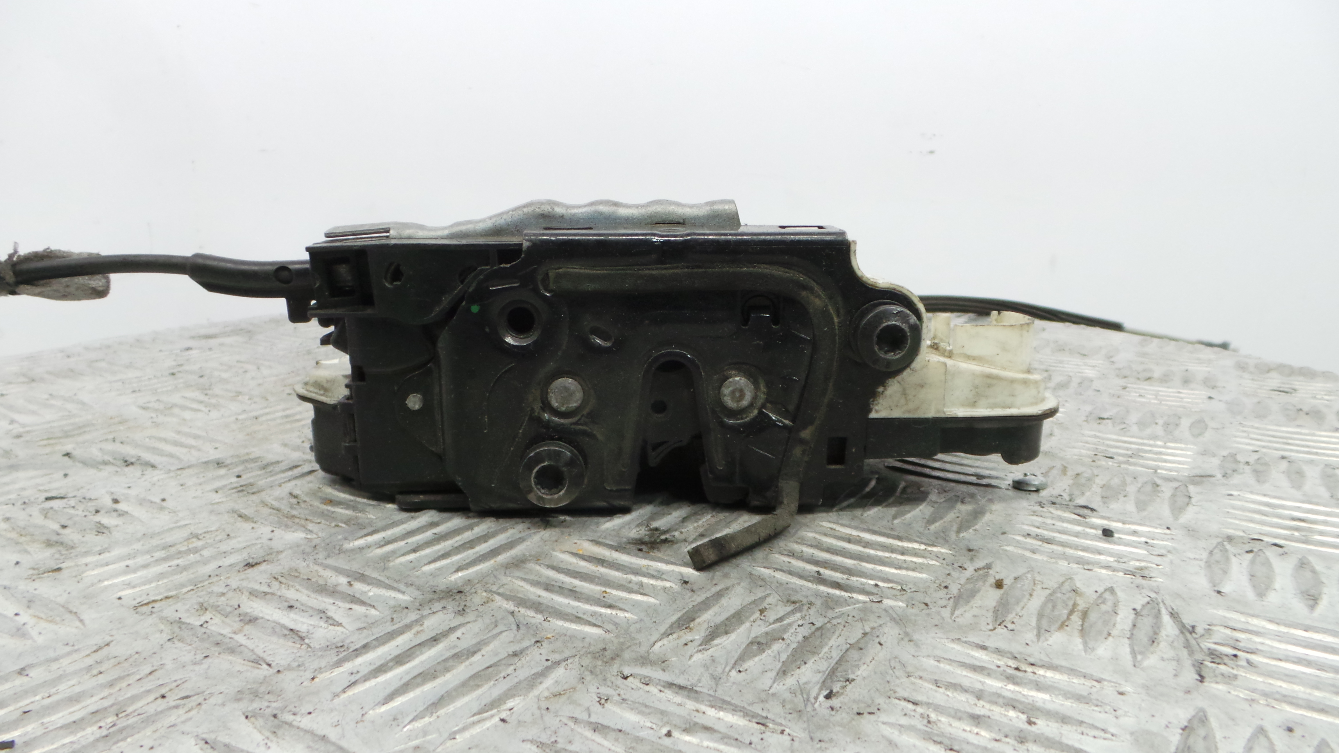 Fecho da Porta Esq 5N1837015C - SEAT IBIZA IV (6J5, 6P1), IBIZA Mk IV (6J5, 6P1)-36240621